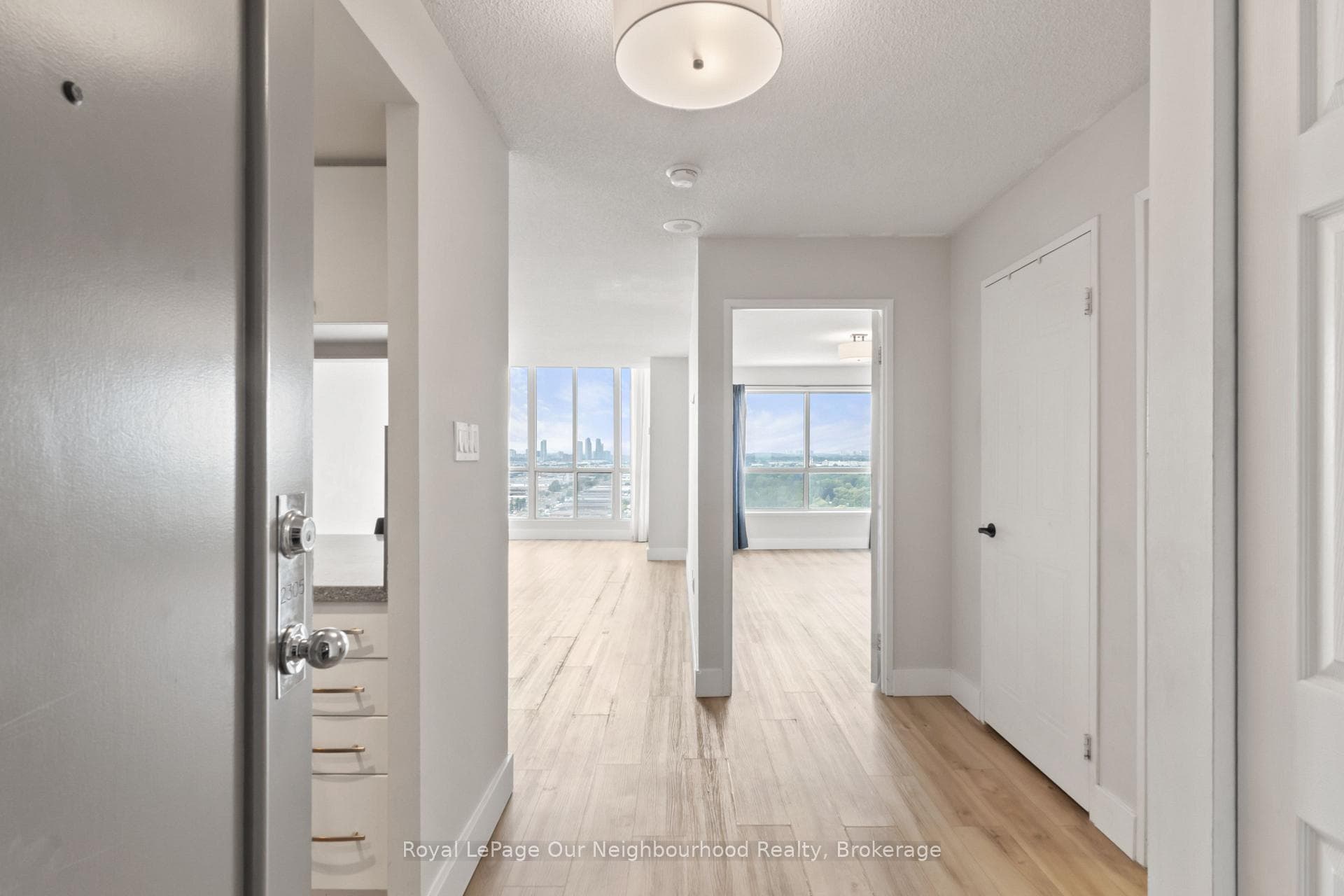 1470 Midland Avenue Unit 2305 photo 6