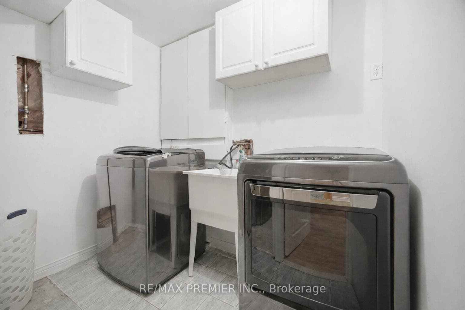 140 Ferdinand Avenue photo 33