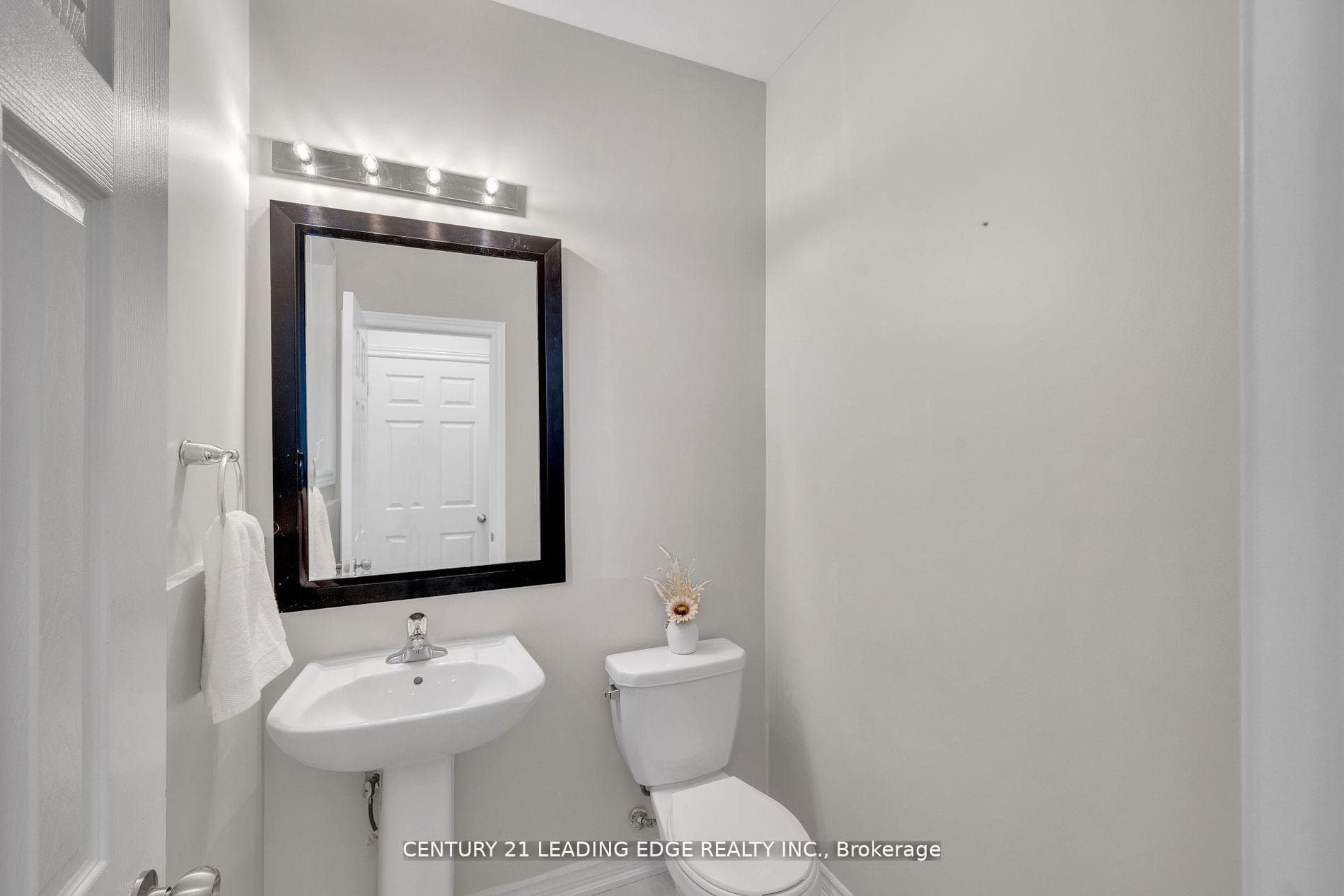 34 Noden Crescent photo 7