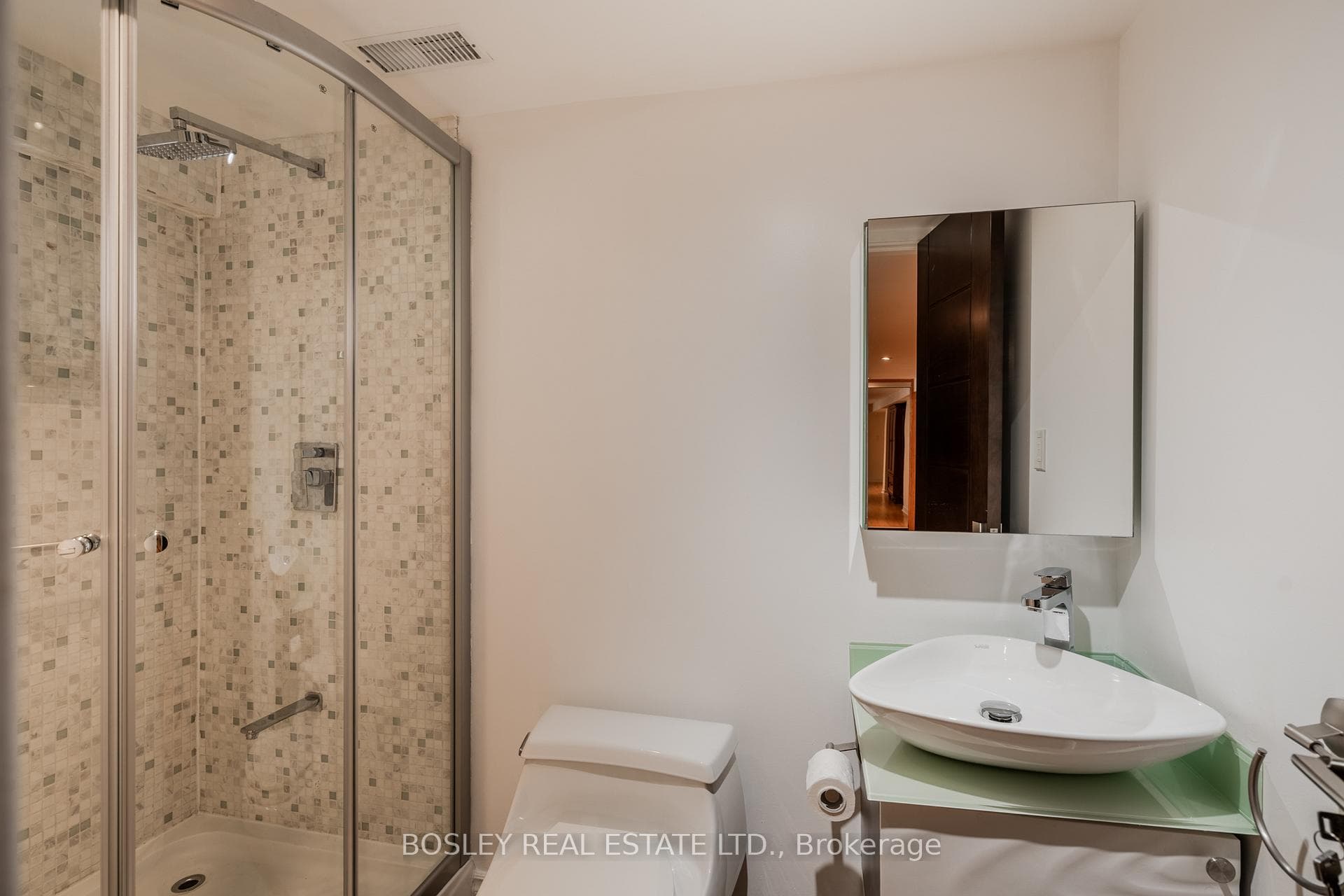 1599 Woodbine Heights Boulevard photo 39