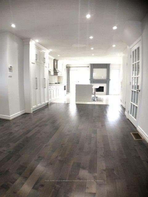 40 Seamist Crescent photo 5