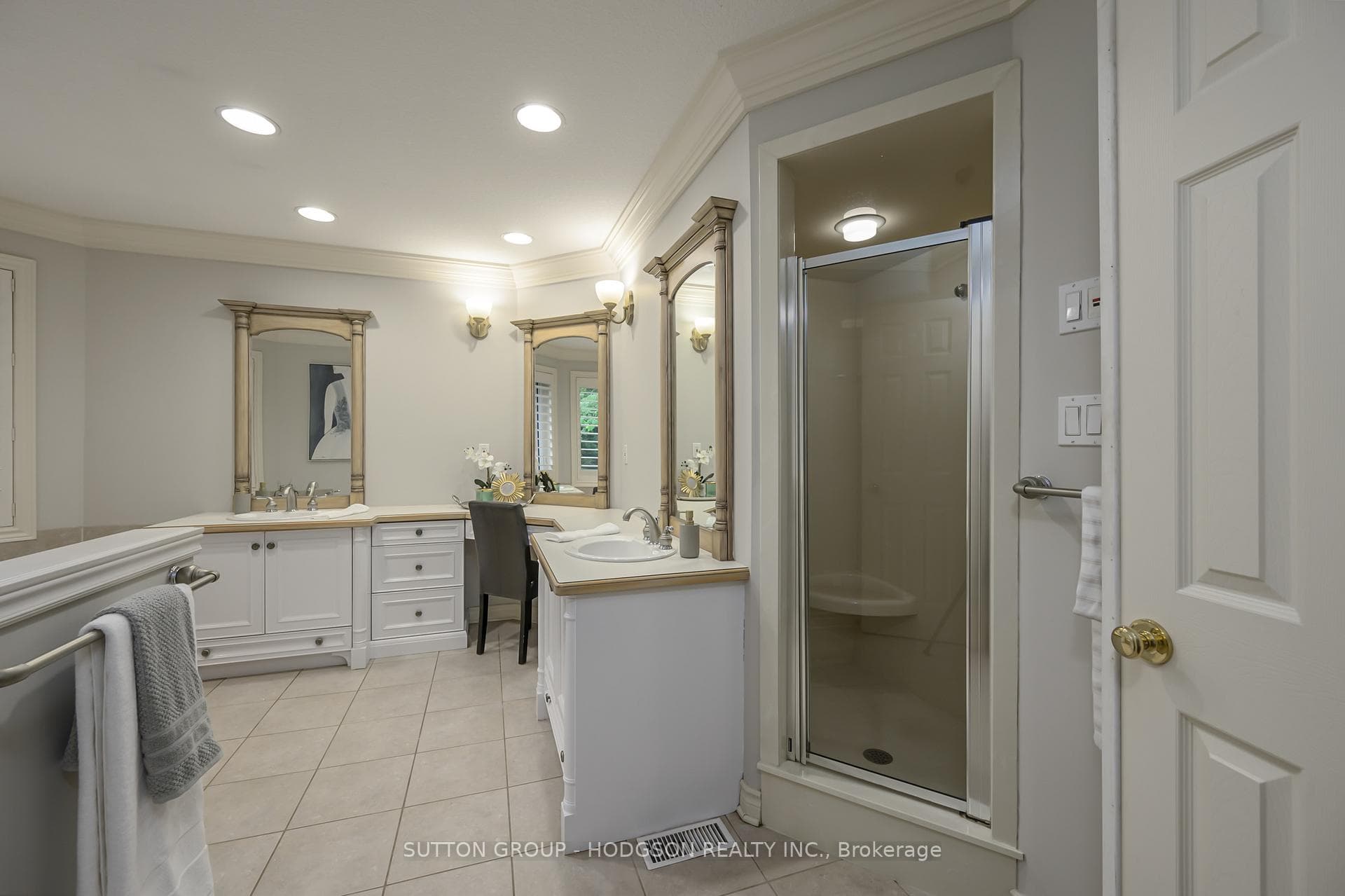 123 Fitzwilliam Boulevard photo 21