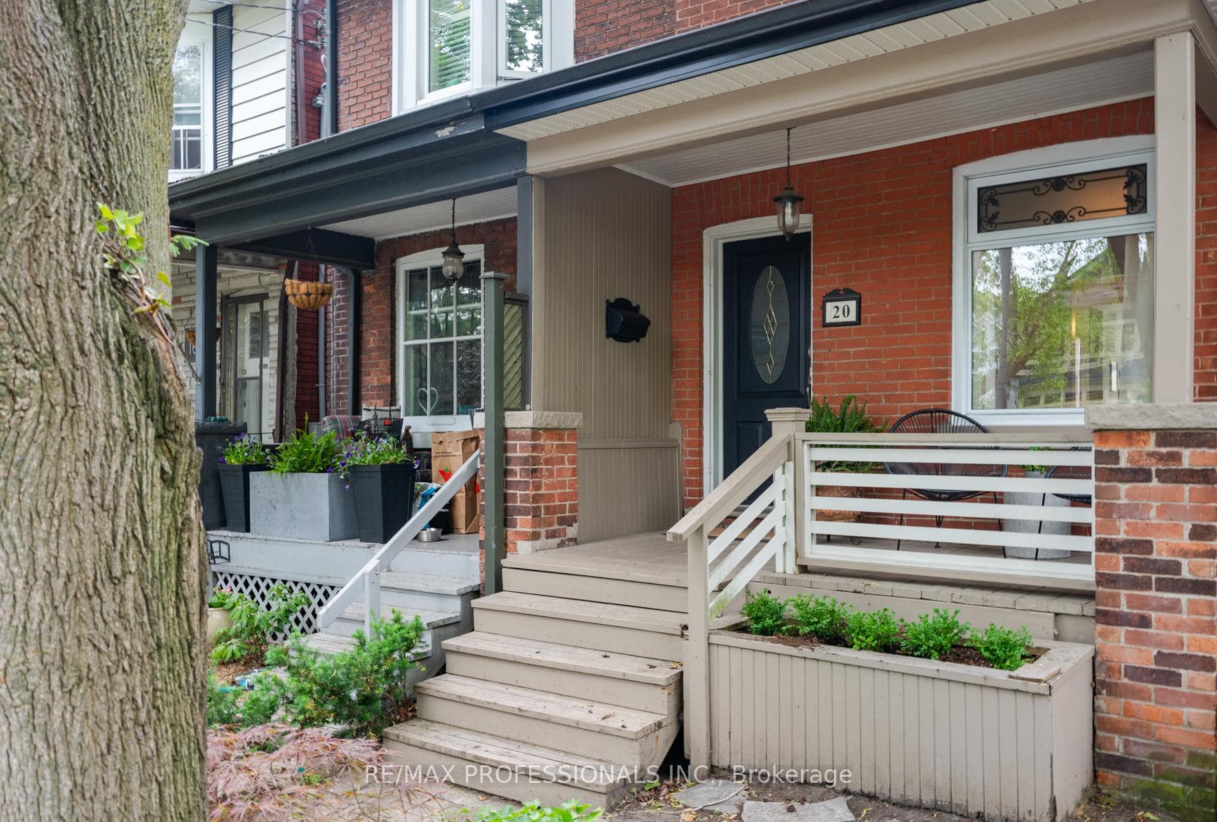 20 Condor Avenue photo 3