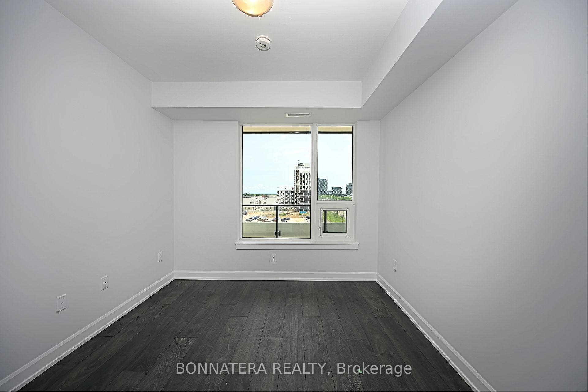 3200 William Coltson Avenue Unit 613 photo 29