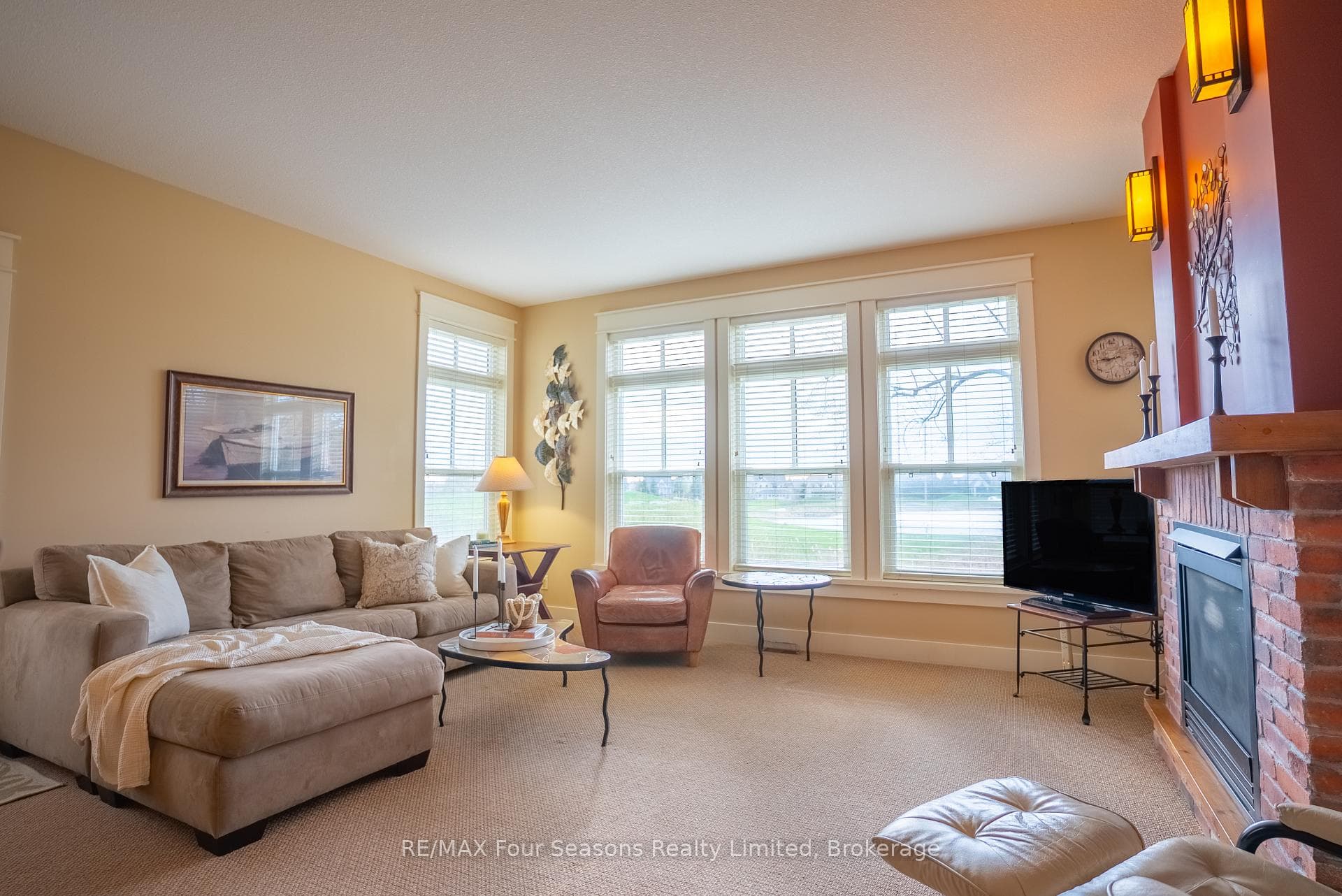 125 FAIRWAY Court Unit 125 photo 14