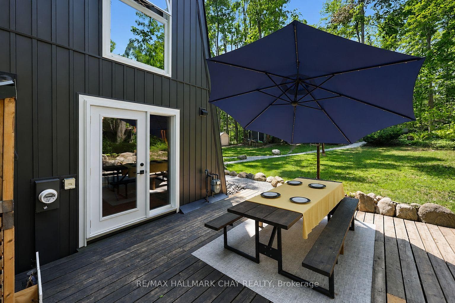 88 Huronwoods Drive photo 24