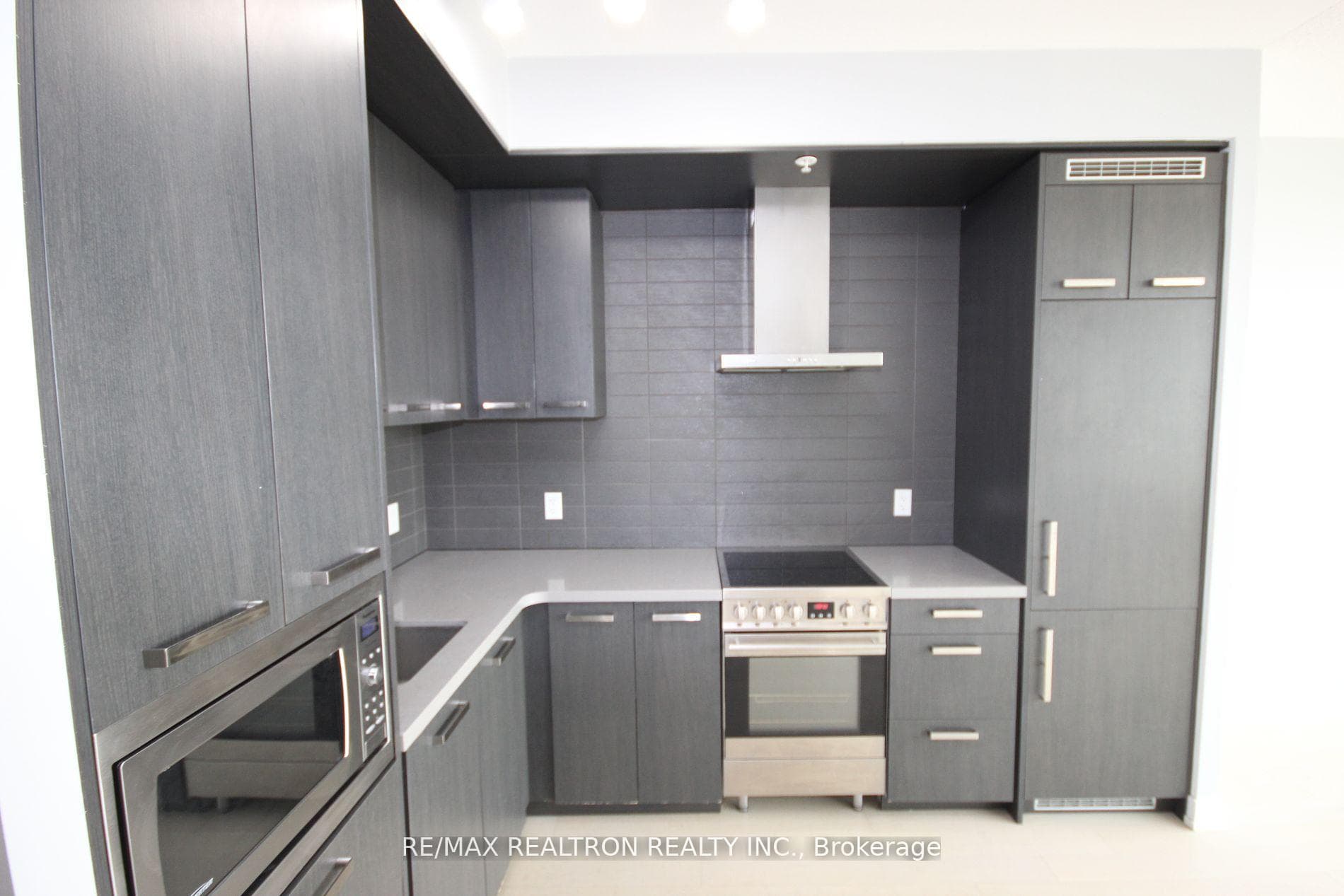 120 Bayview Avenue Unit S503 photo 7