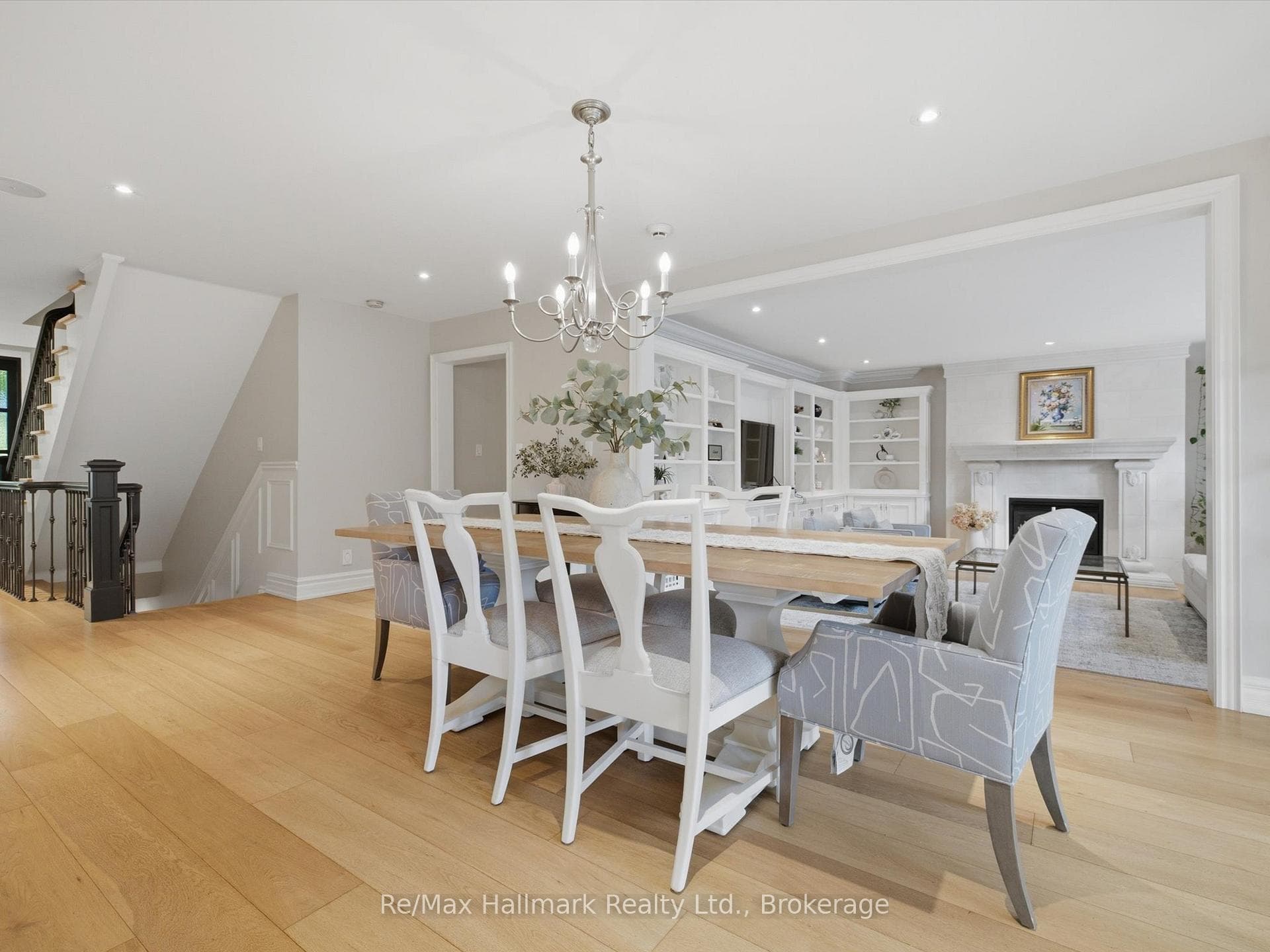 153 Cairncroft Road photo 17