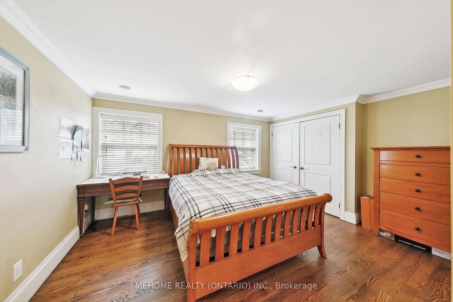 1328 Hillhurst Road photo 25