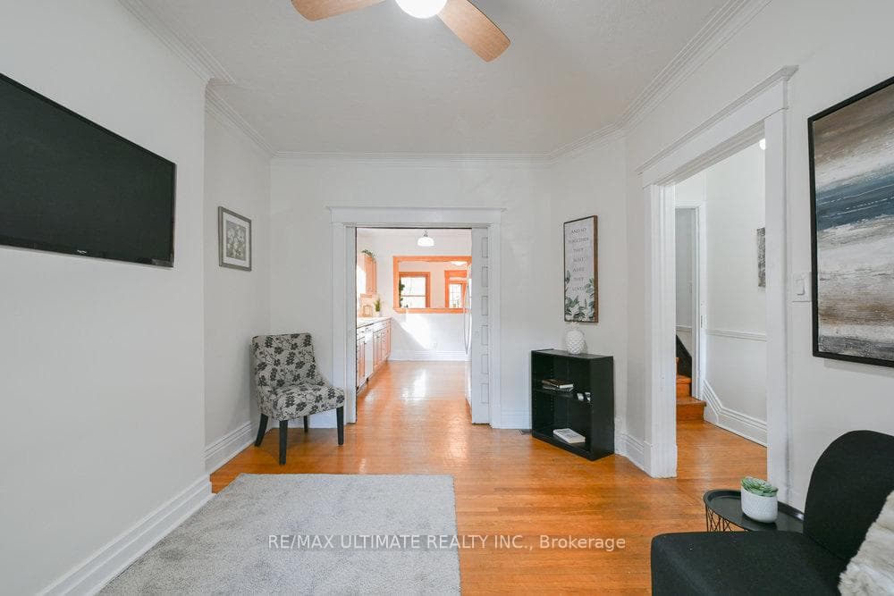 90 Indian Road Crescent photo 6