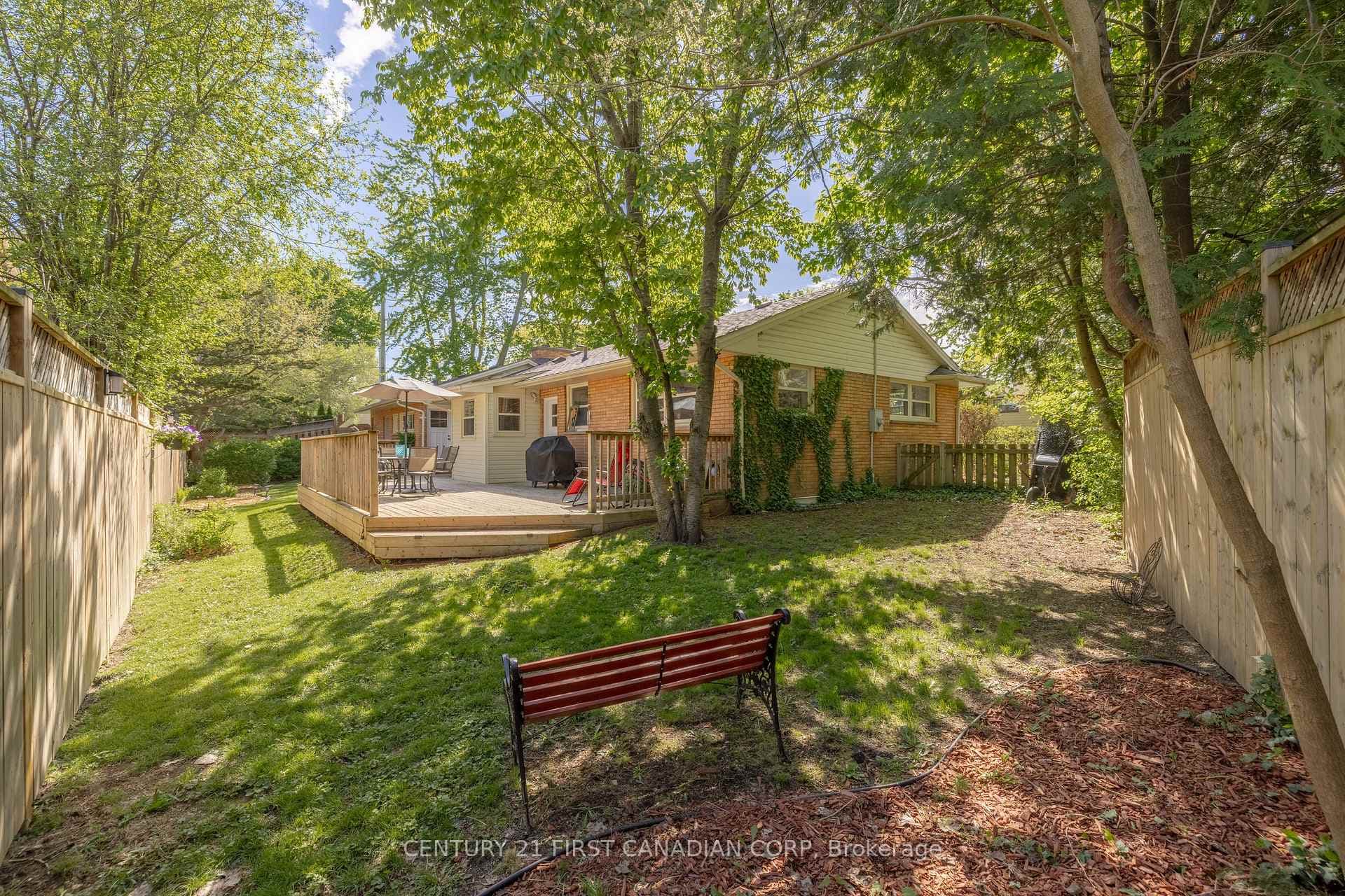 363 Ridout Street photo 24
