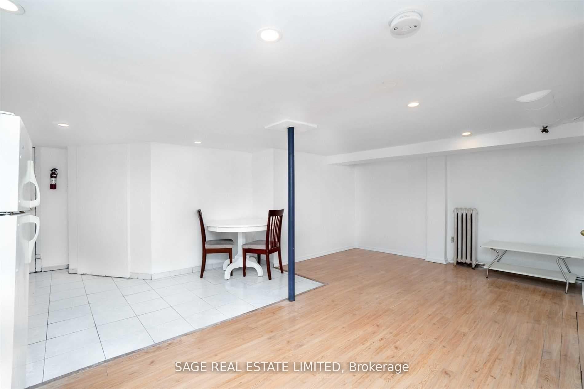 604 Ossington Avenue photo 3