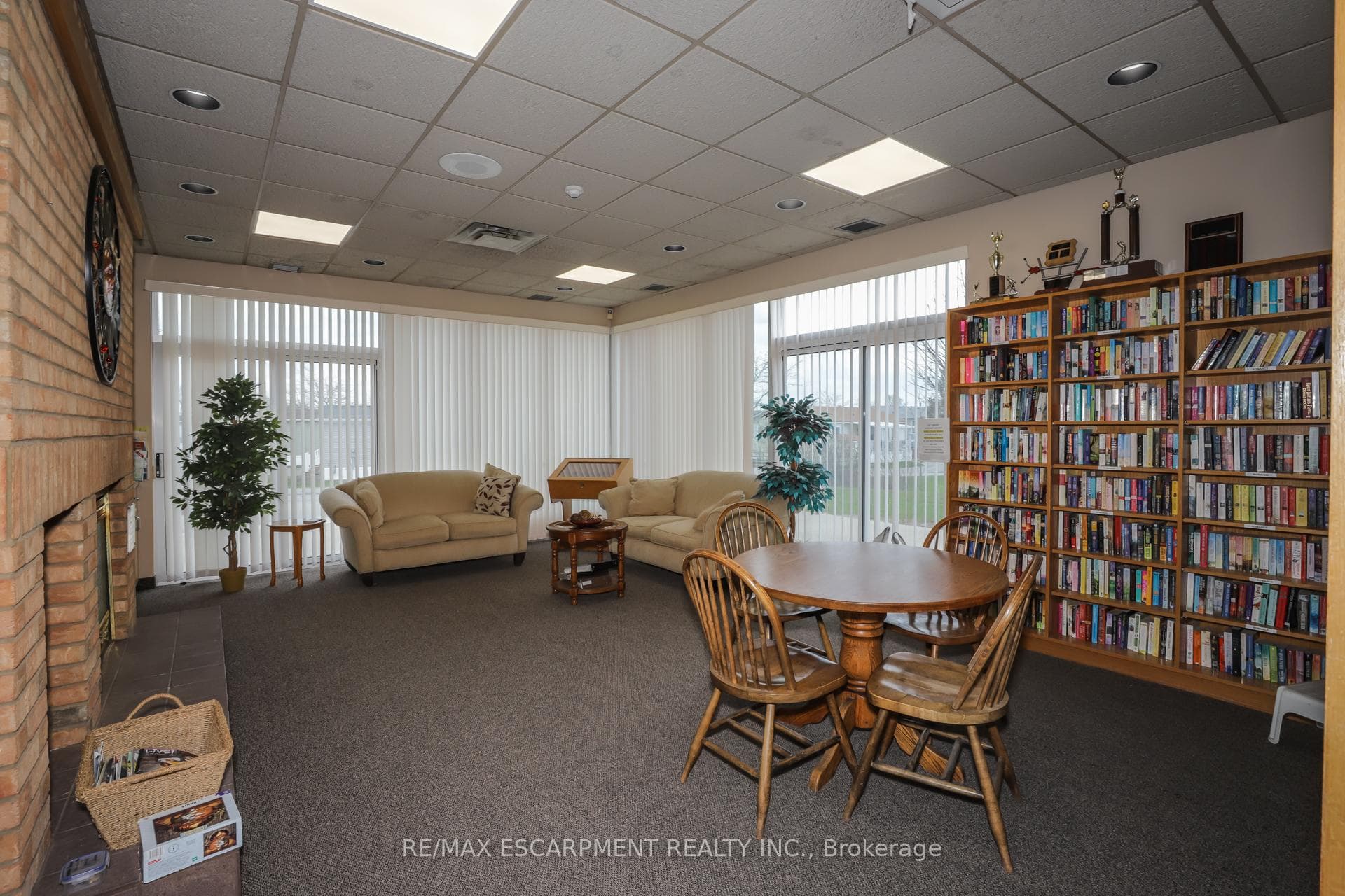 3033 Townline Road Unit 502 photo 39