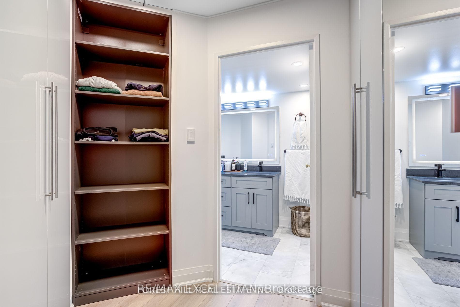 192 Jarvis Street Unit 1102 photo 29