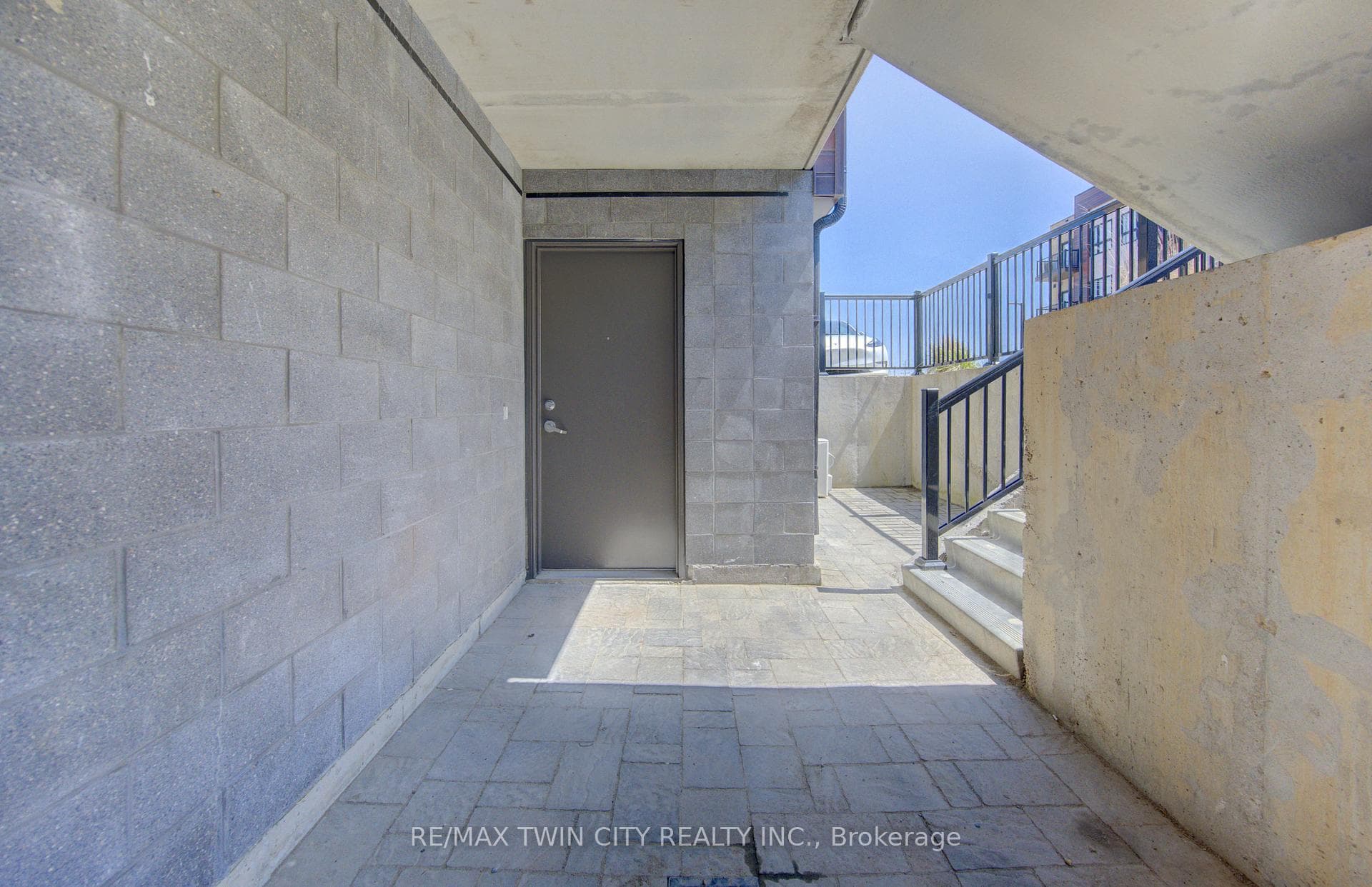 20 Palace Street Unit G16 photo 25