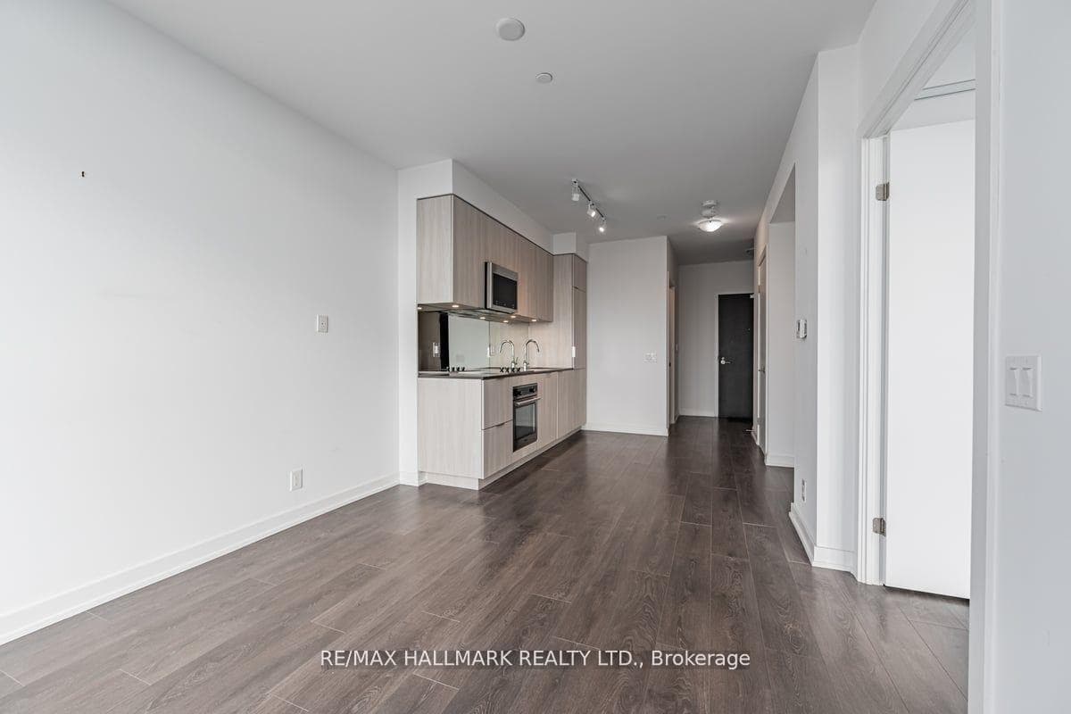 609 Avenue Road Unit 1805 photo 12