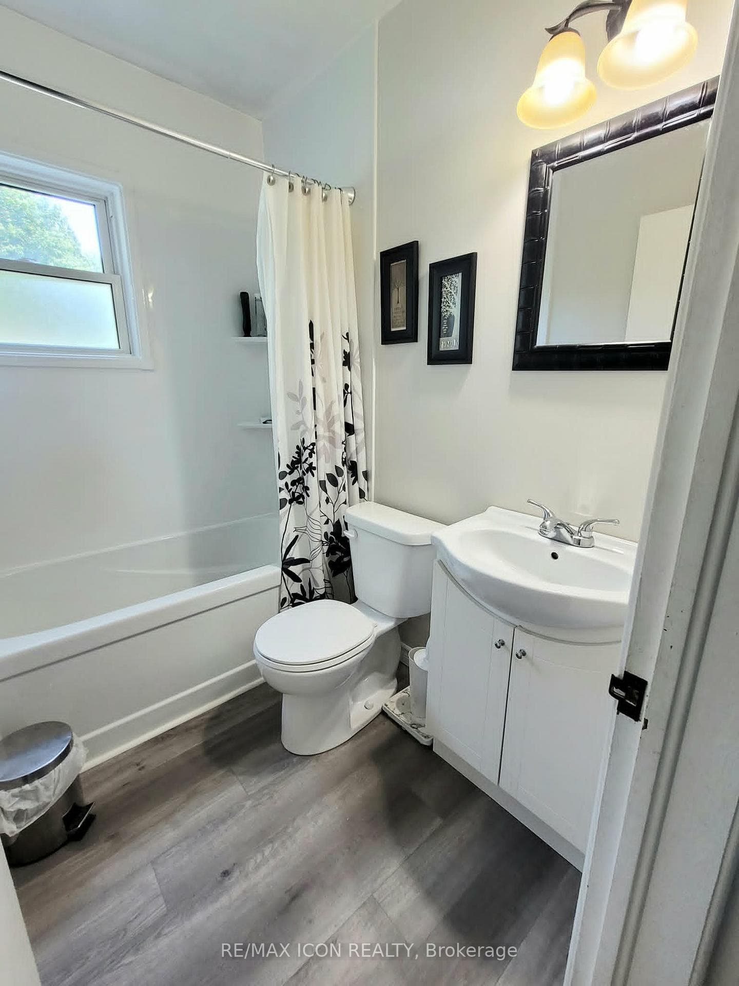 1385 7th Avenue photo 9