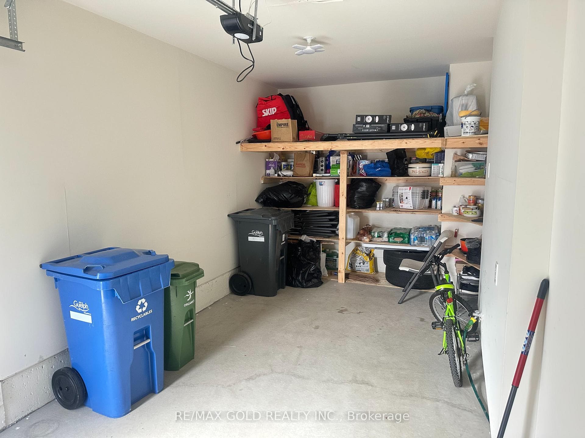 166 Deerpath Drive Unit 32 photo 22