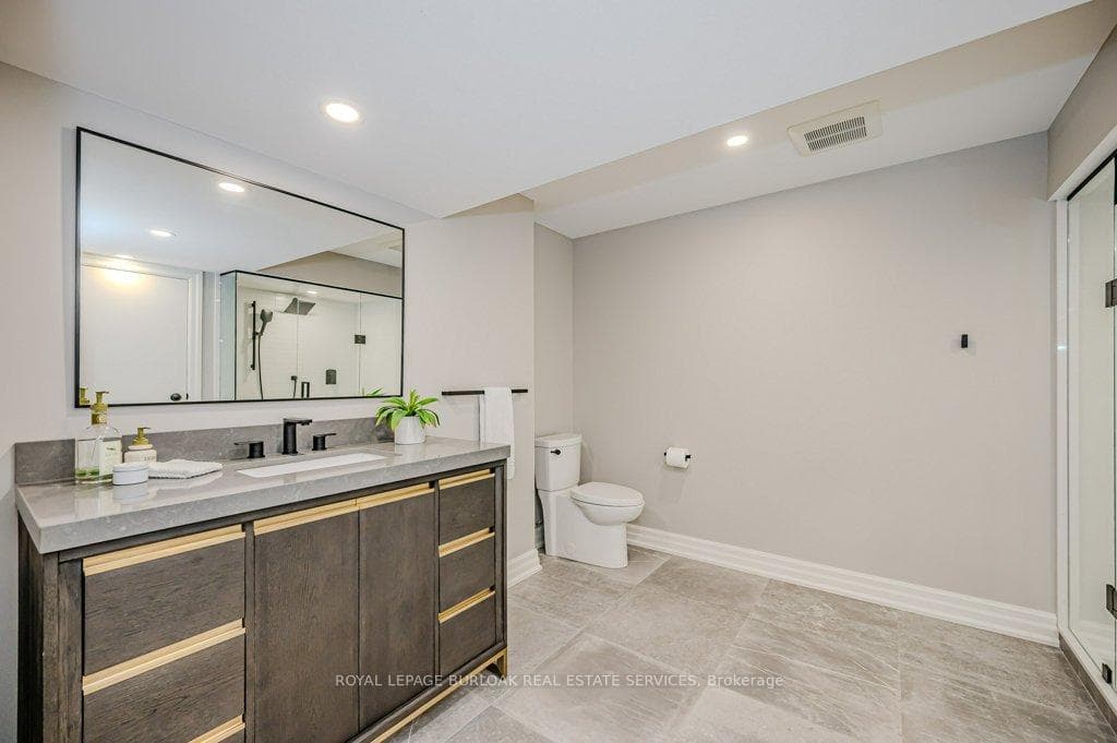 6490 Panton Street photo 27