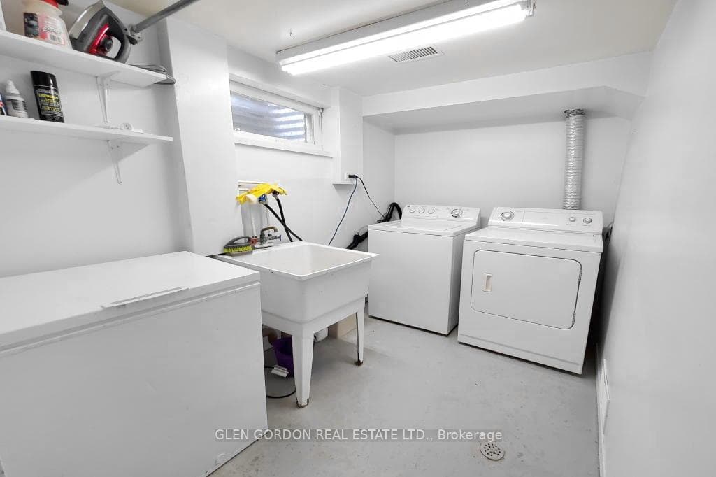 63 Caprice Crescent photo 23