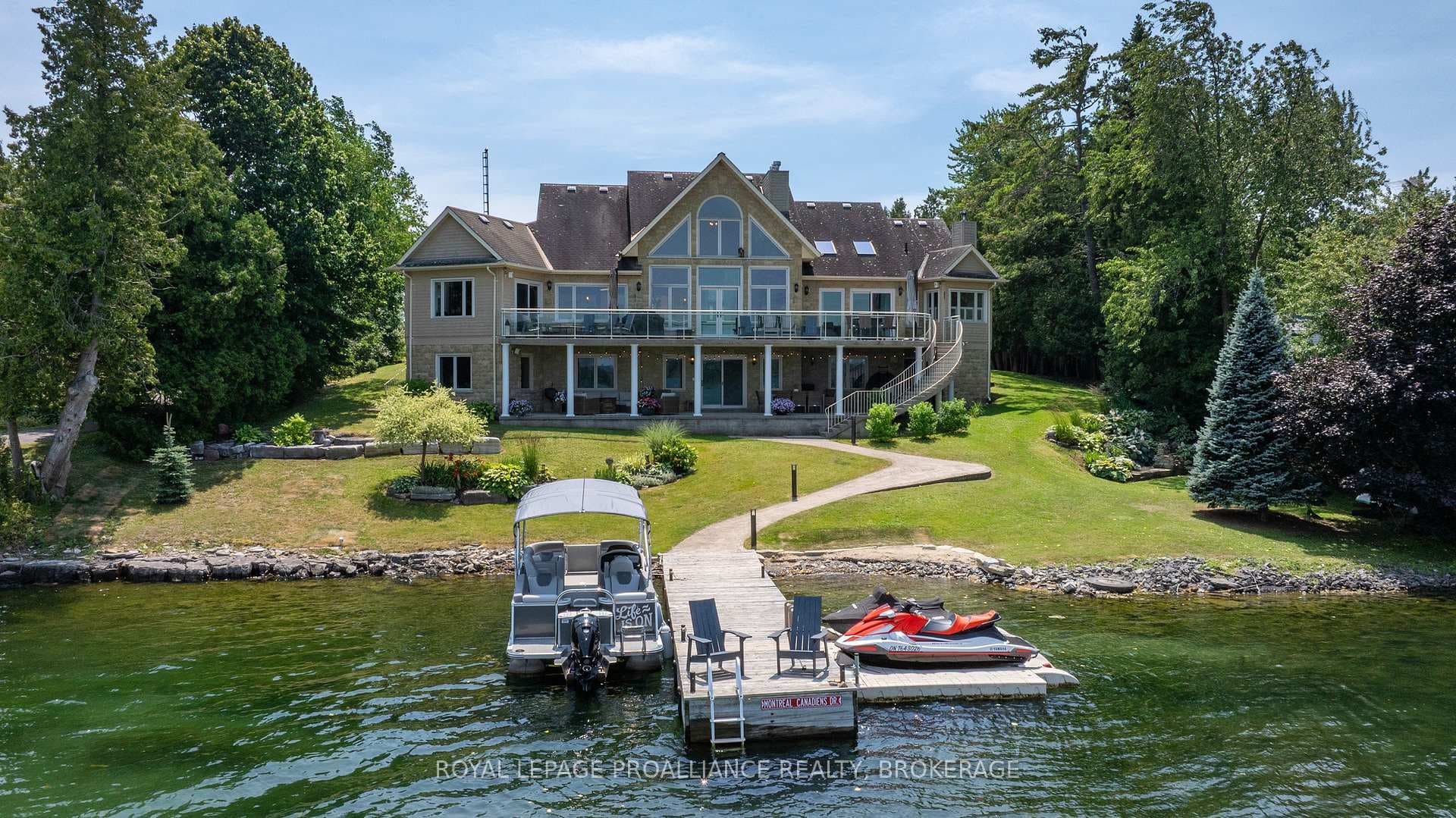 31 Leavis Shores N/A photo 1