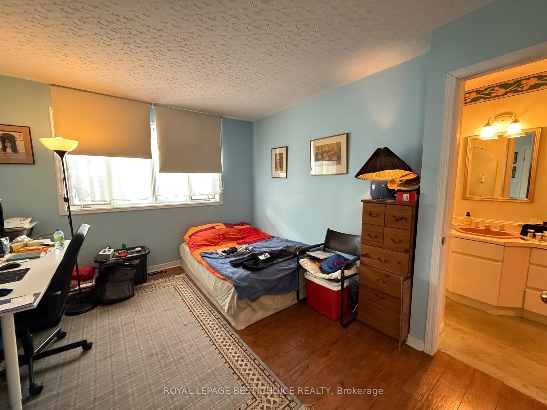 188 McKelvie Street photo 24