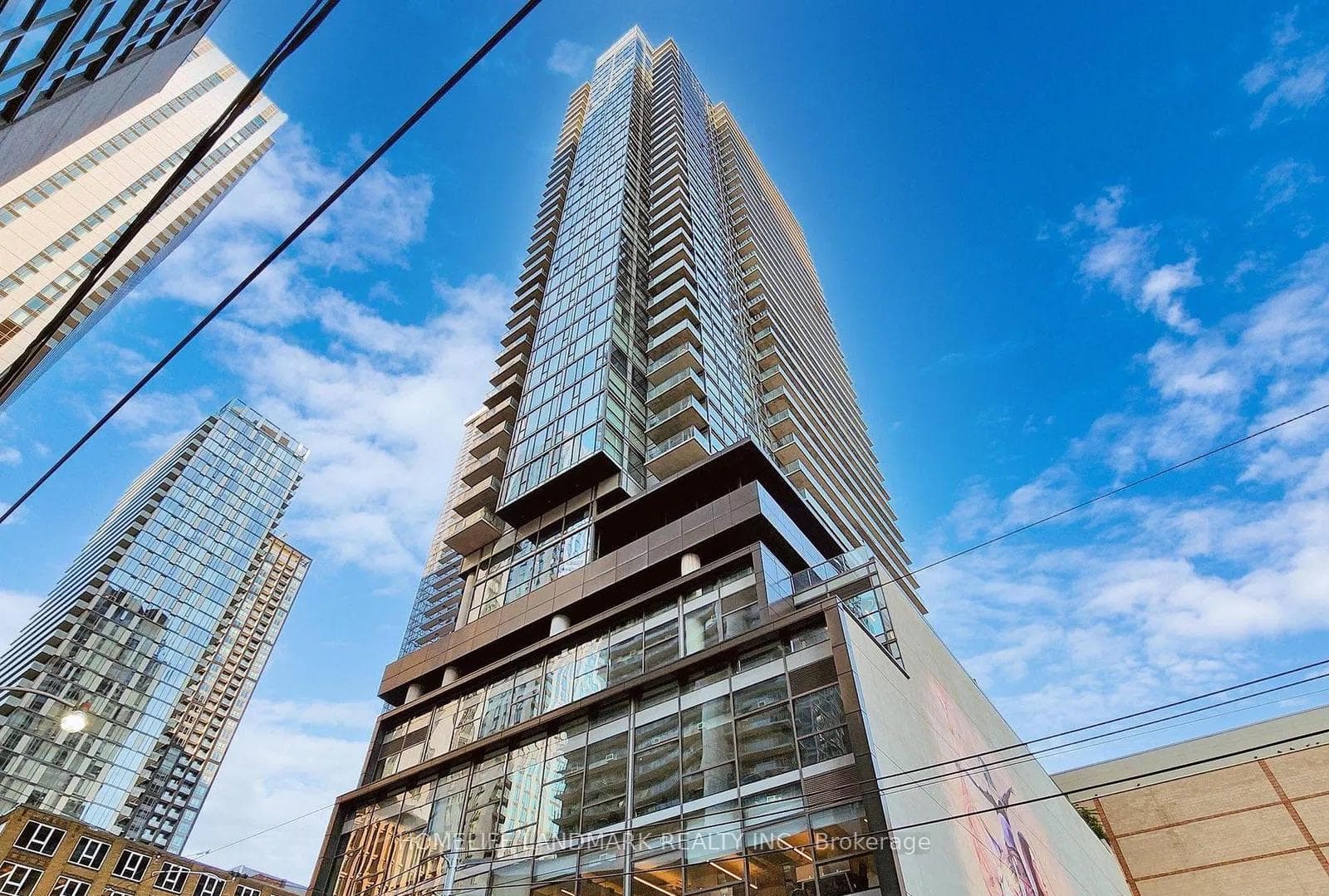 295 Adelaide Street Unit 3210 photo 1