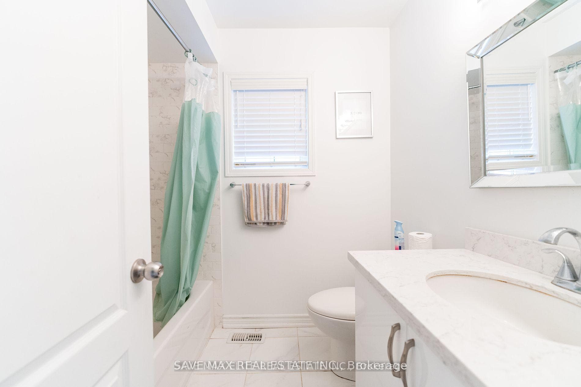 30 Metro Crescent photo 15