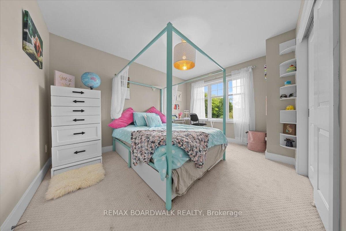 620 Barry Helman Drive photo 39