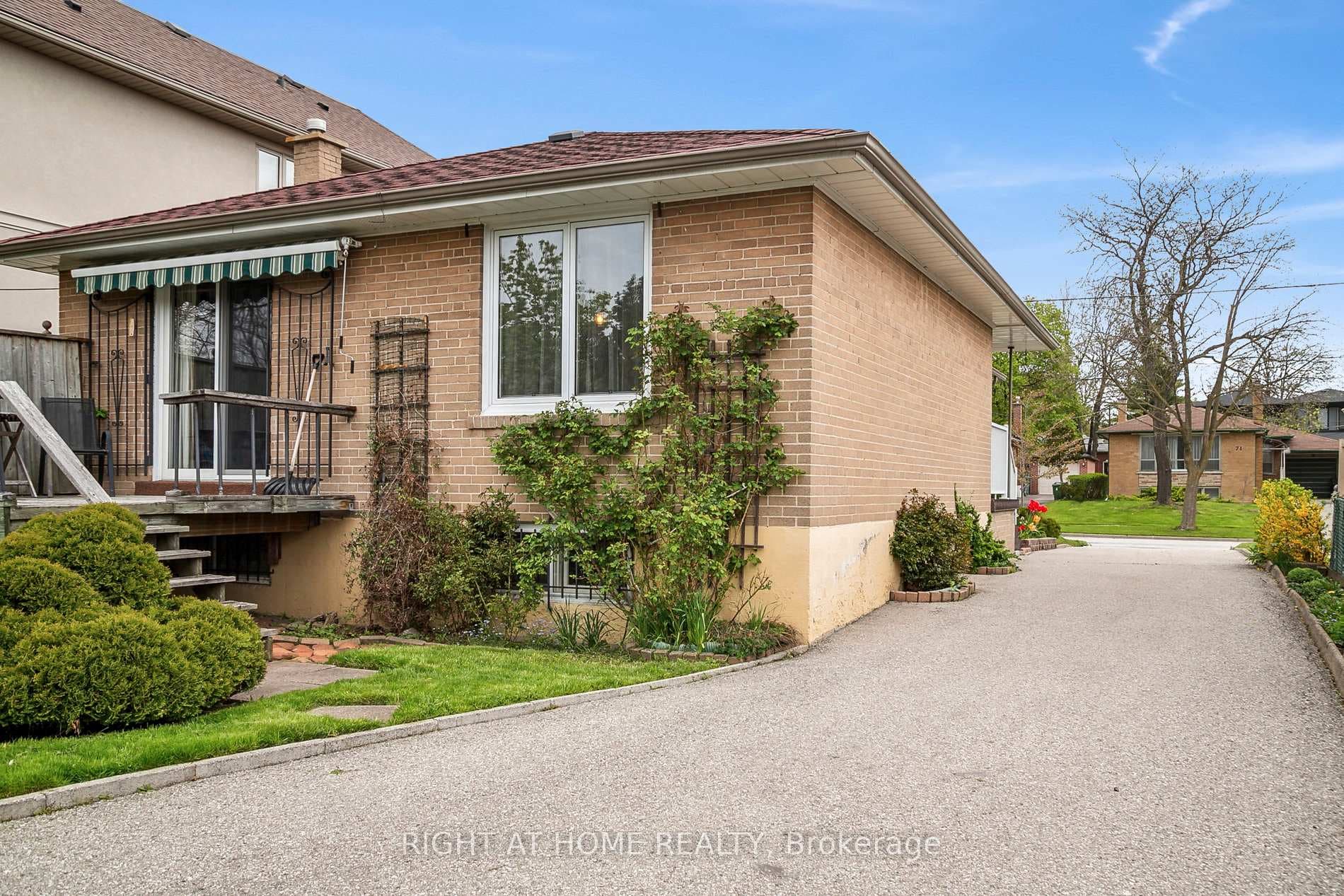 68 Cronin Drive photo 34