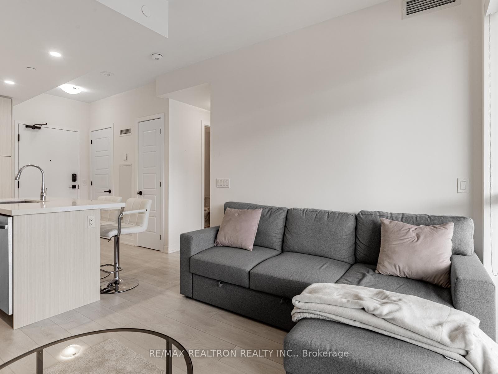 415 Sea Ray Avenue Unit 329 photo 8