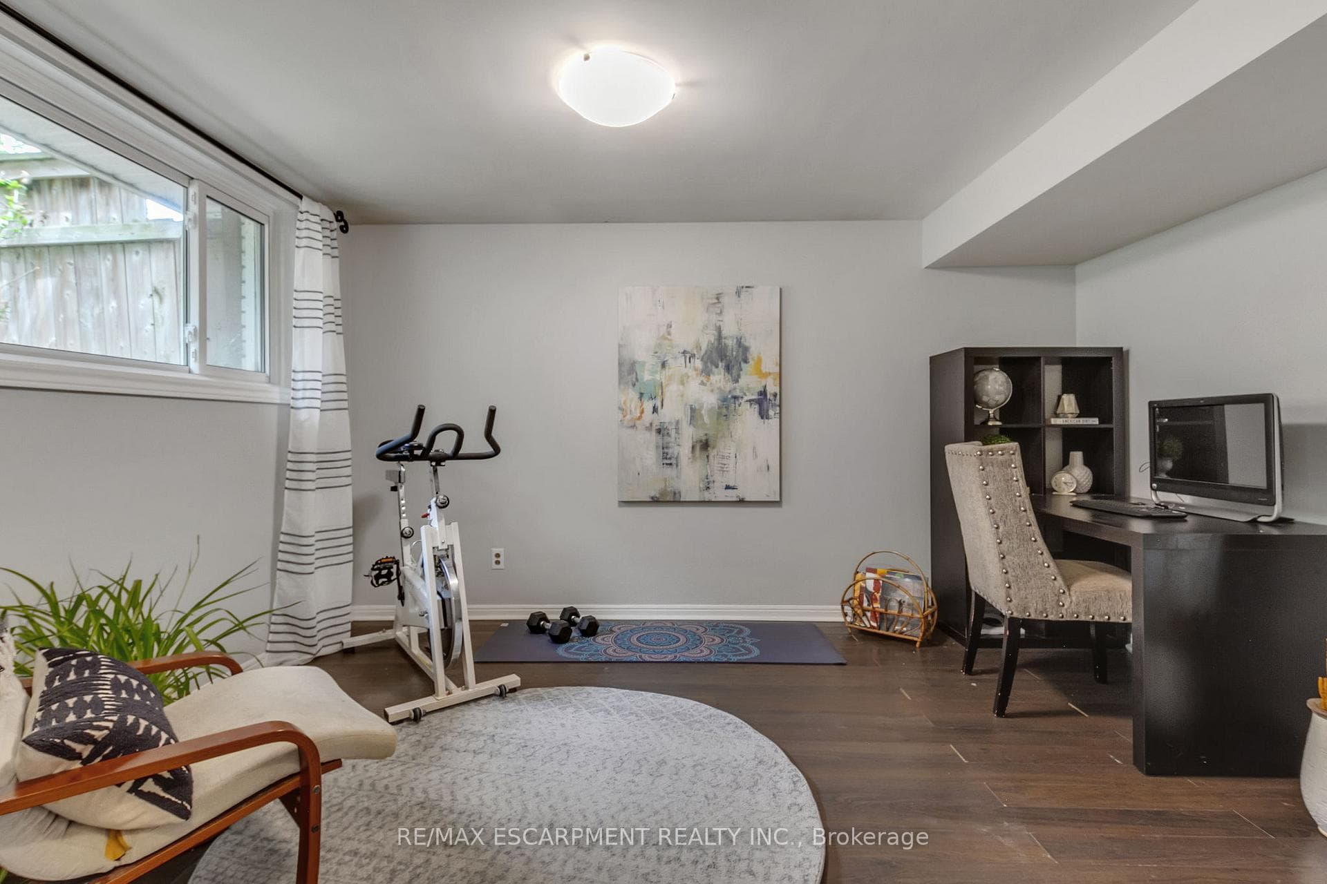 4439 Hawthorne Drive photo 26