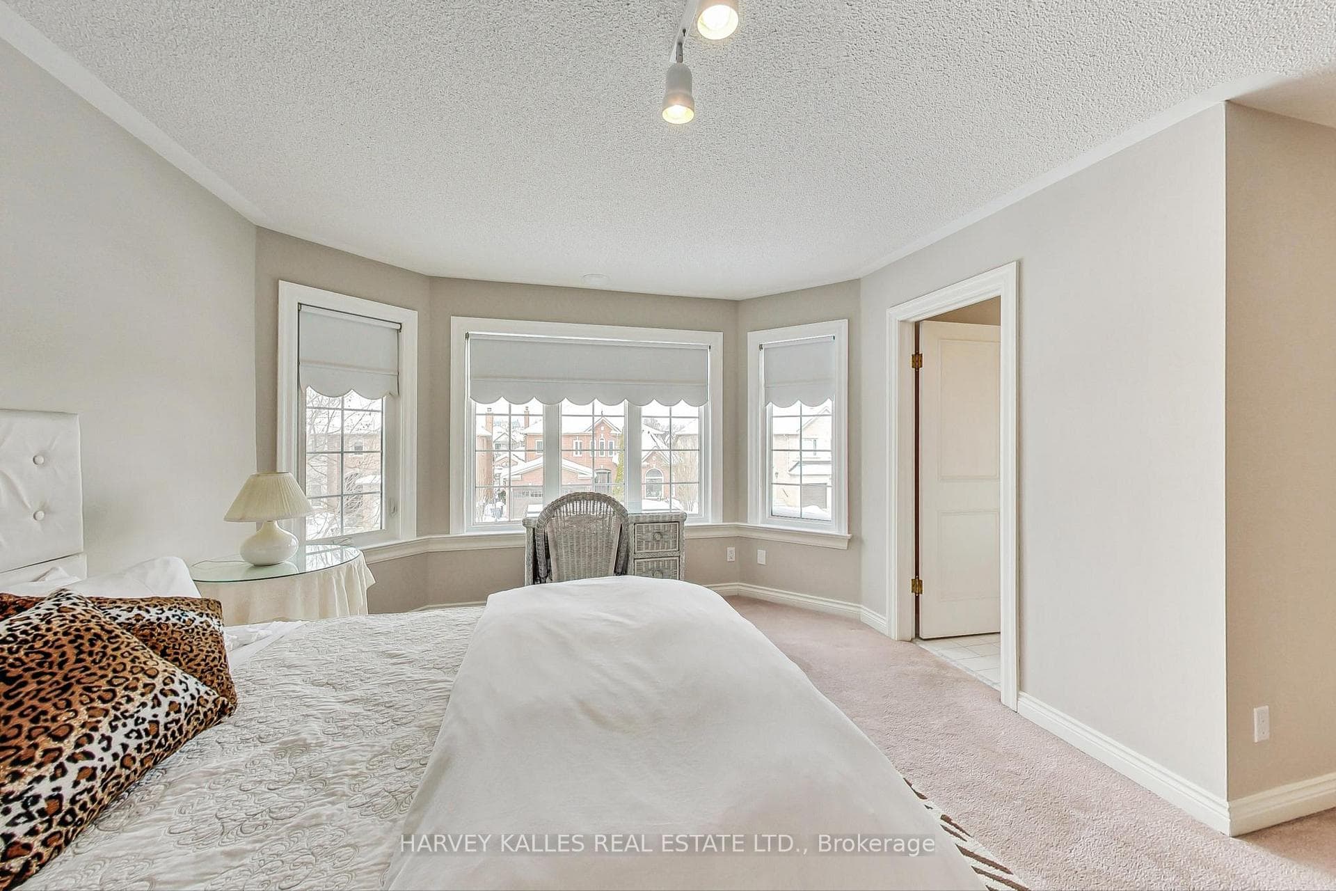 34 Bowring Walk photo 14