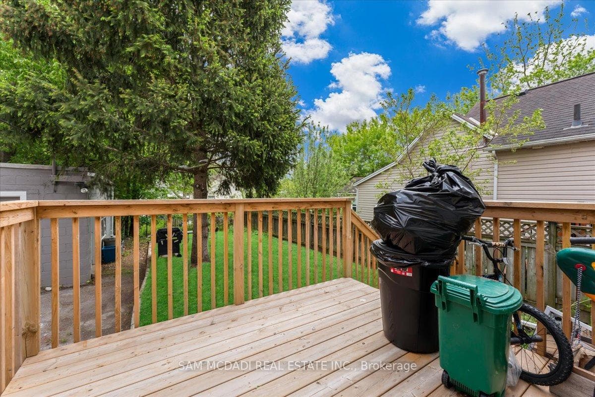 4088 Broughton Avenue photo 41