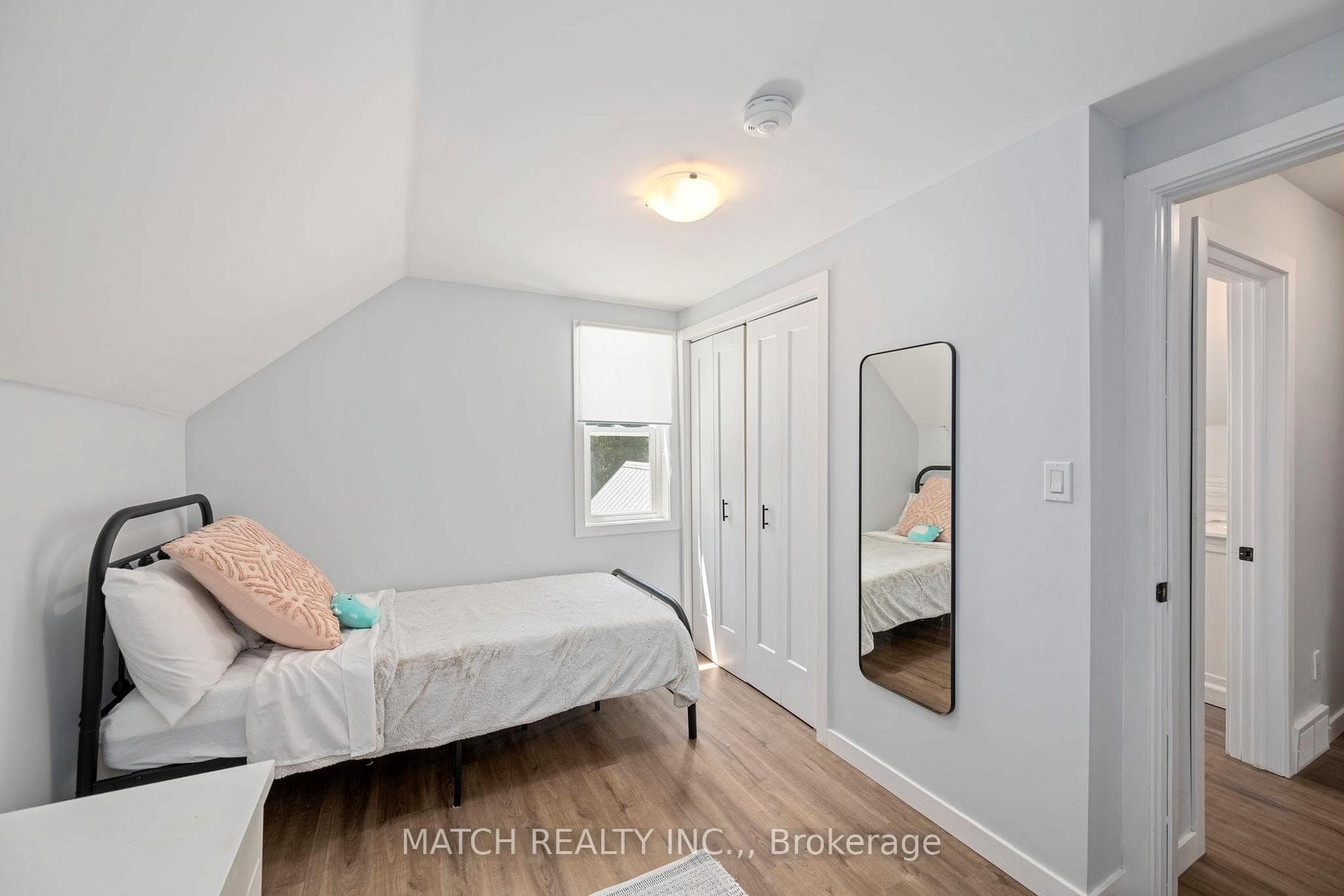 198 Margaret Street photo 23