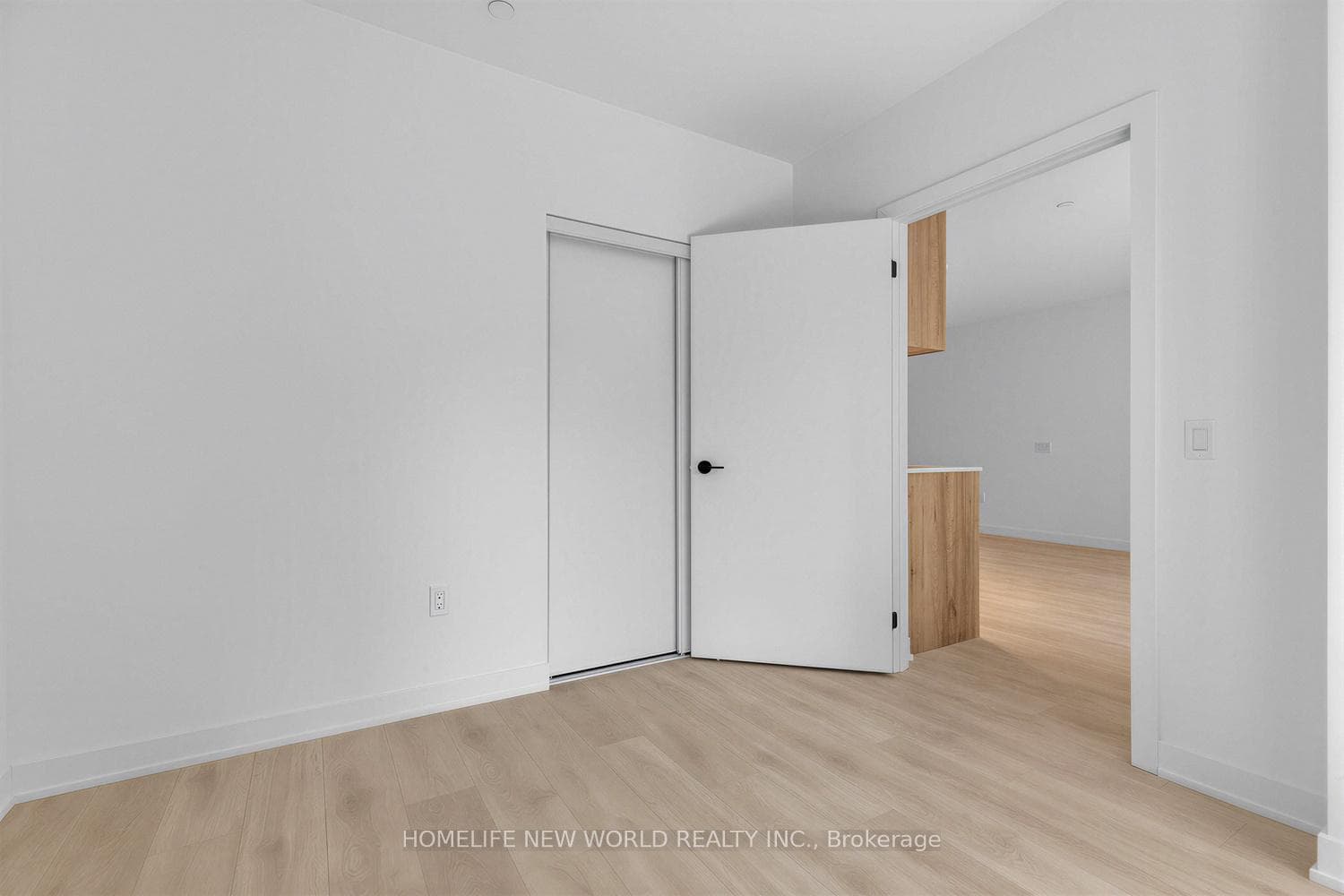 117 Broadway Avenue Unit 602 photo 15