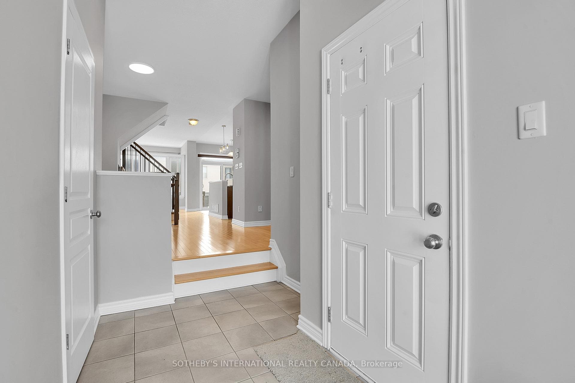 116 Popplewell Crescent photo 4