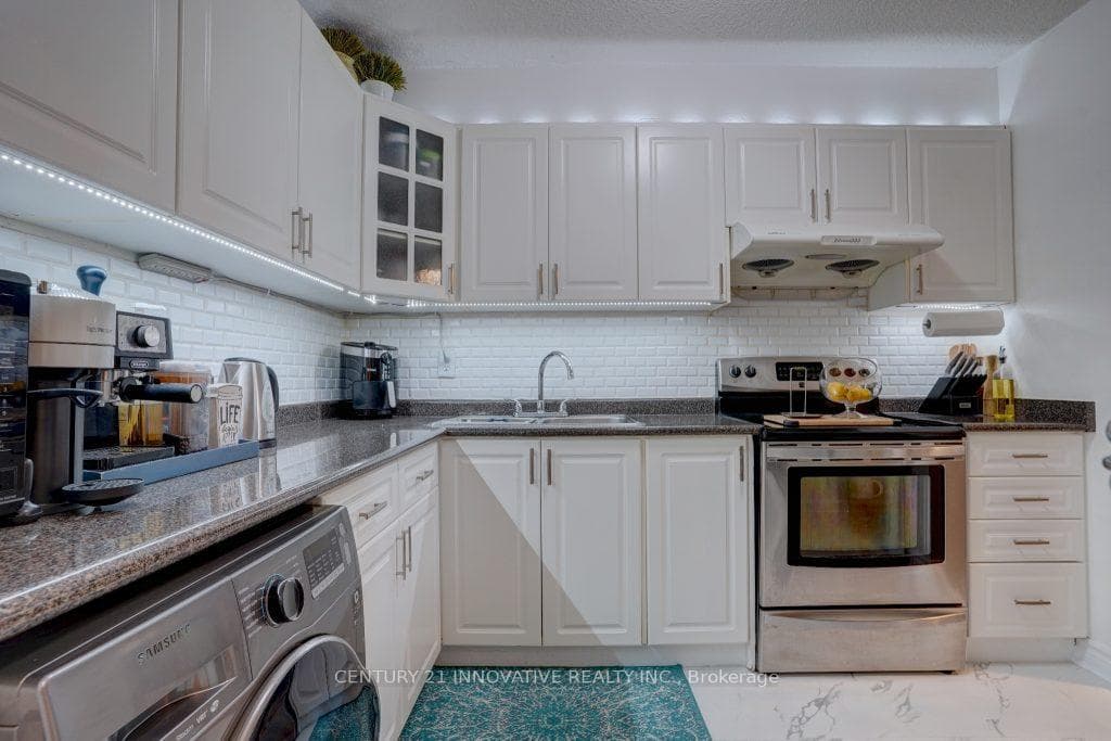 4101 Sheppard Avenue Unit 406 photo 5