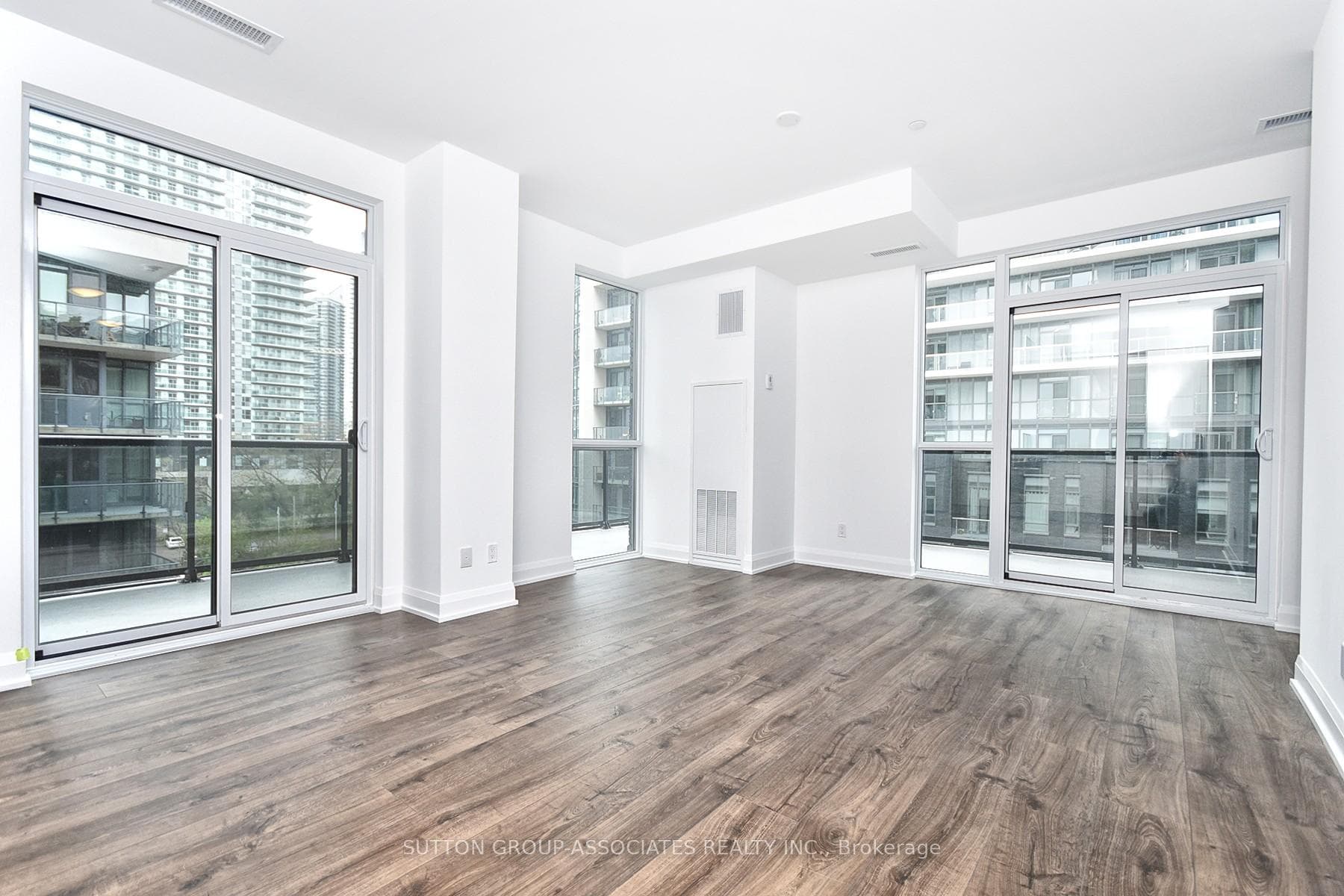 110 Marine Parade Drive Unit 511 photo 9