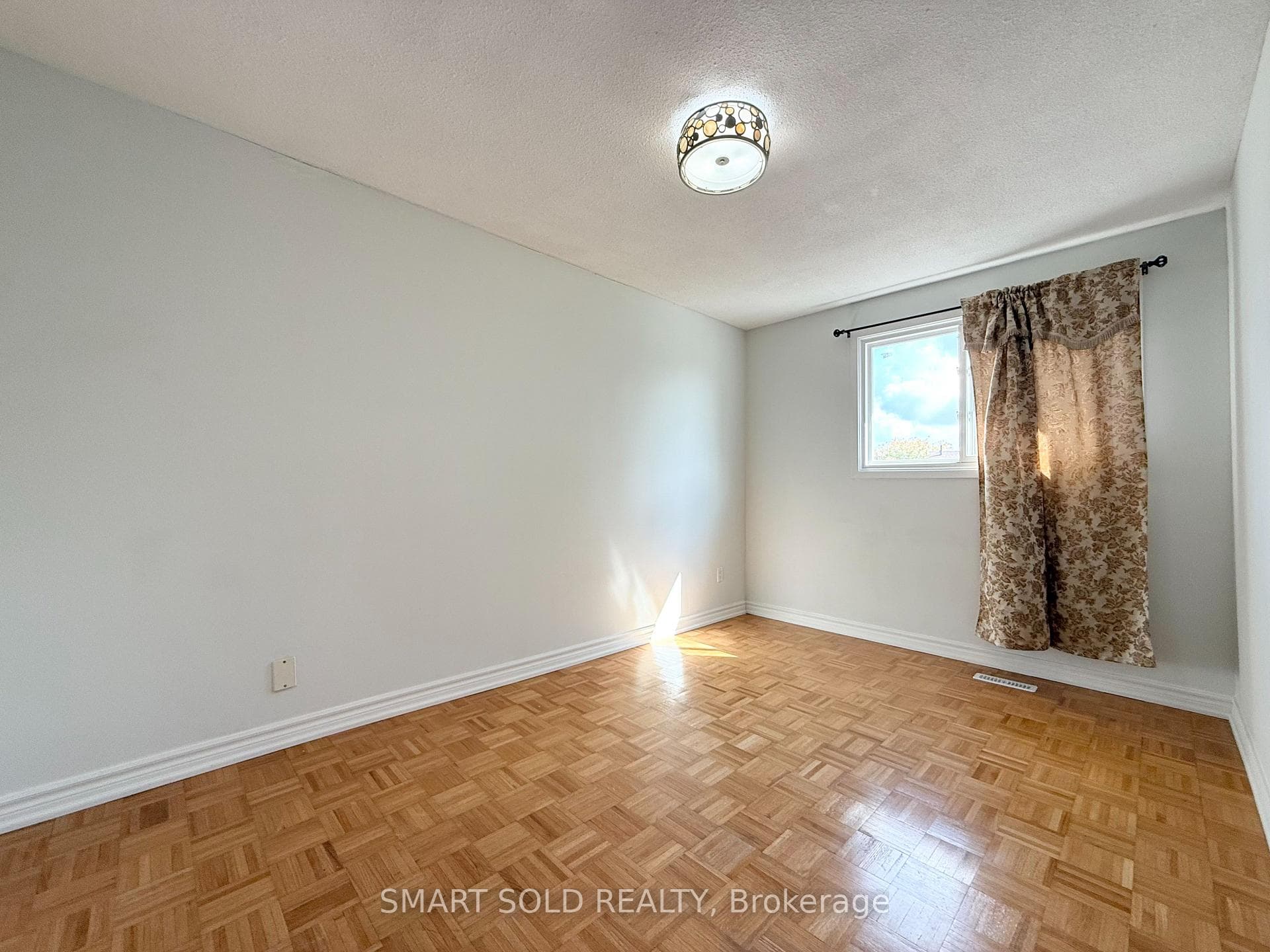 36 Montezuma Trail Unit (Main floor) photo 12