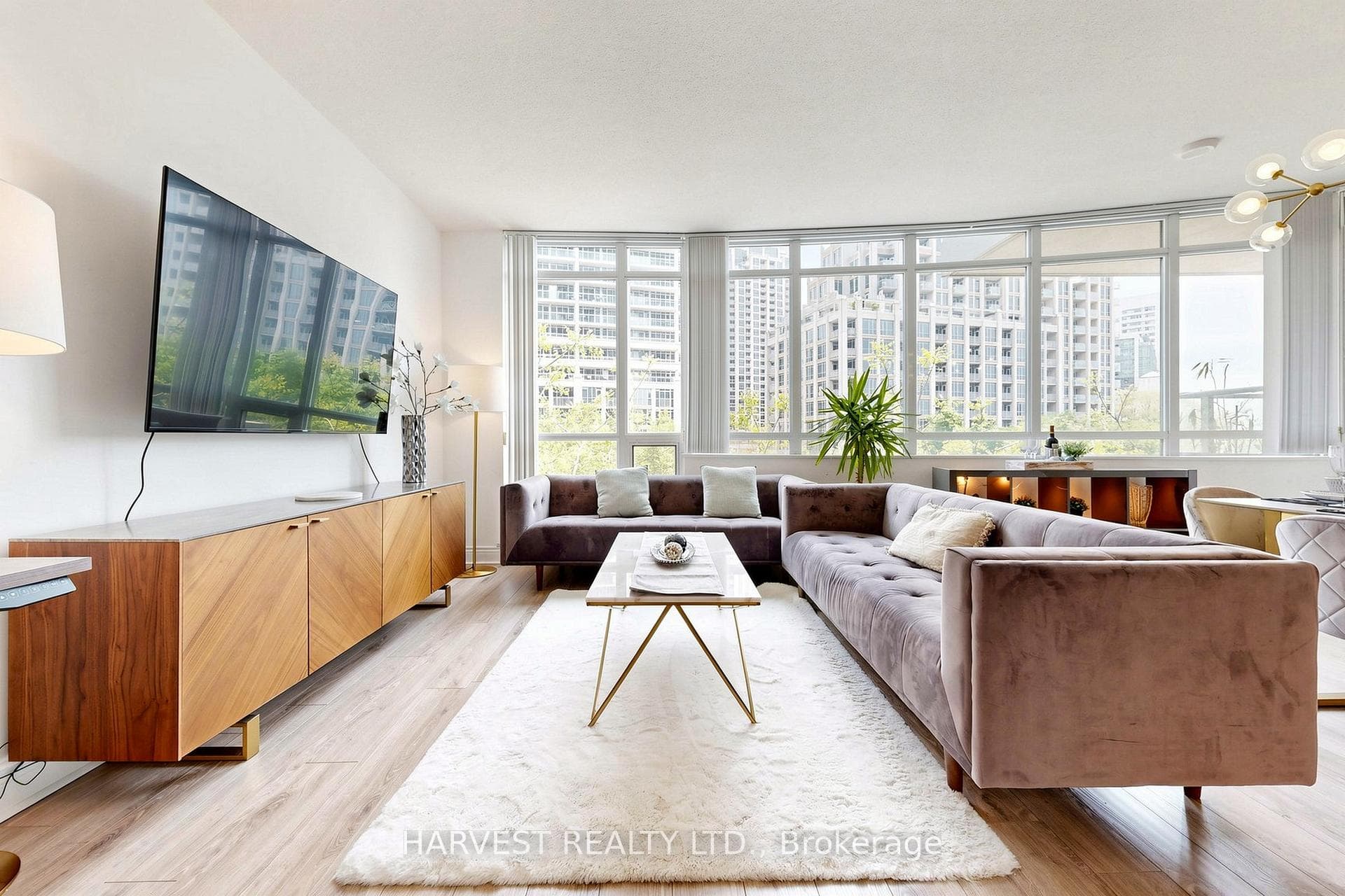 209 Fort York Boulevard Unit 380 photo 14