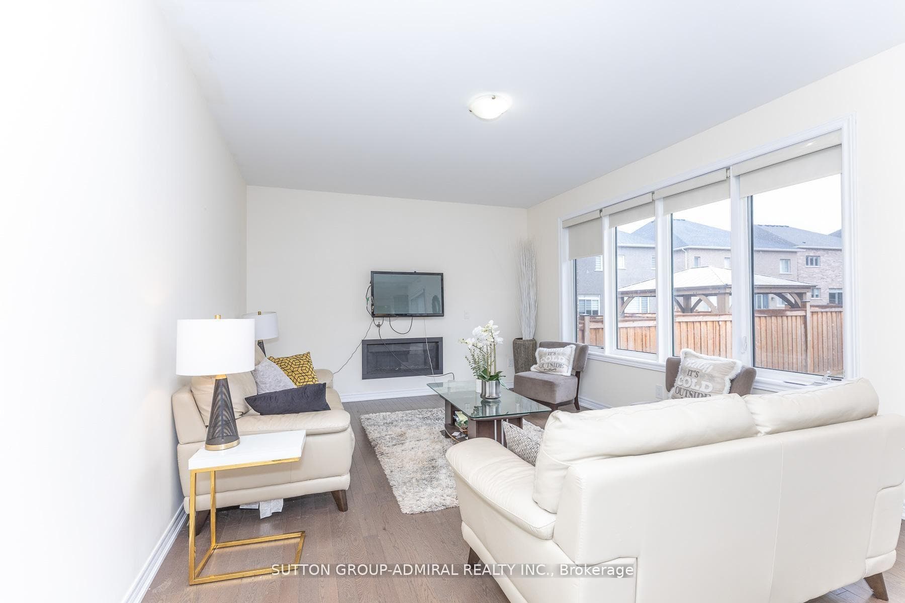 30 Albert Spencer Avenue photo 15