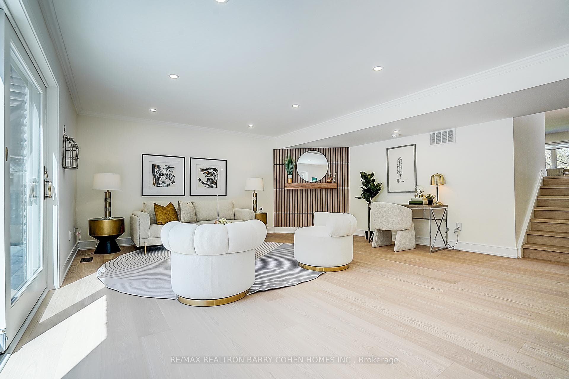 34 Elliotwood Court photo 21