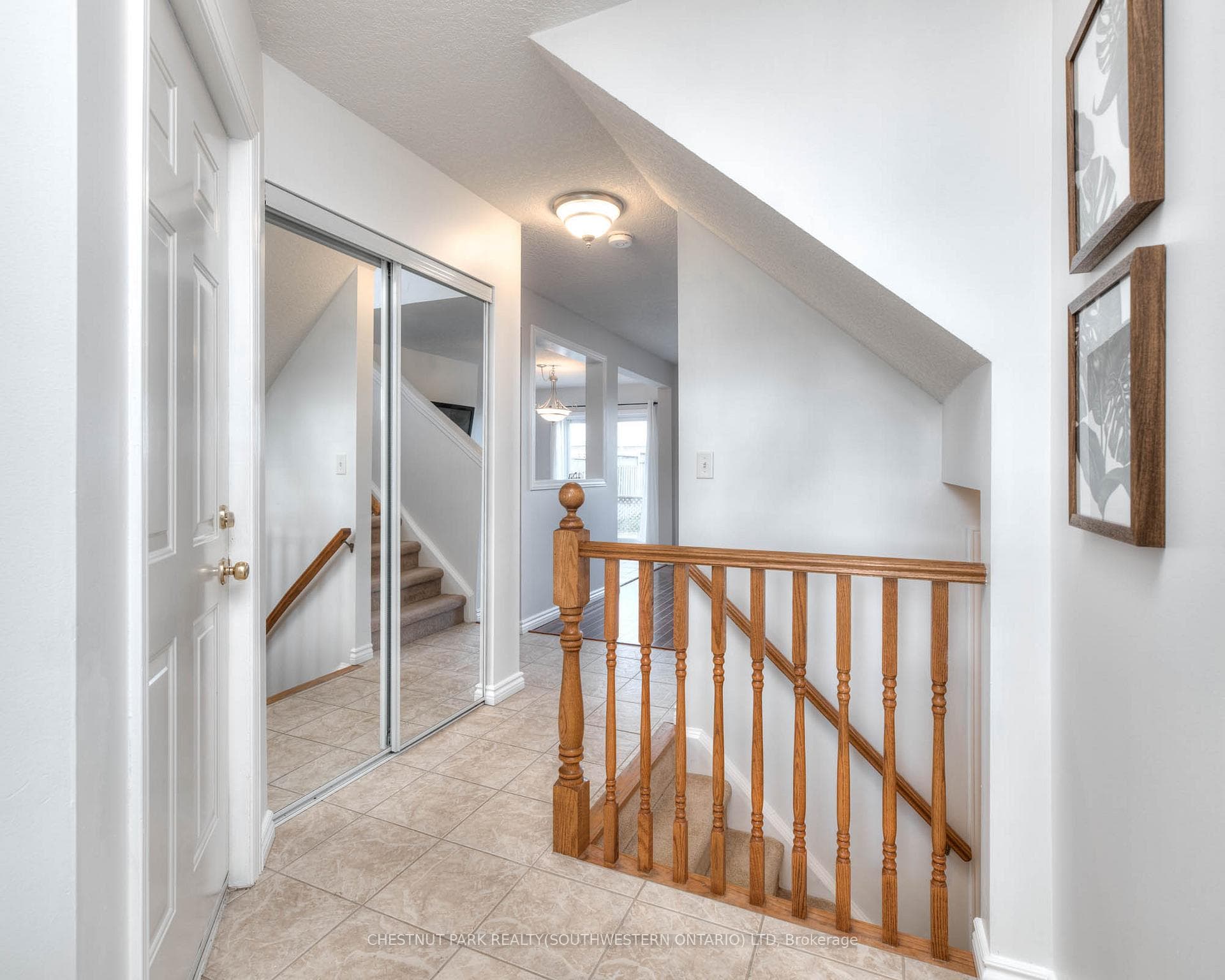 38 Heatherwood Place photo 8