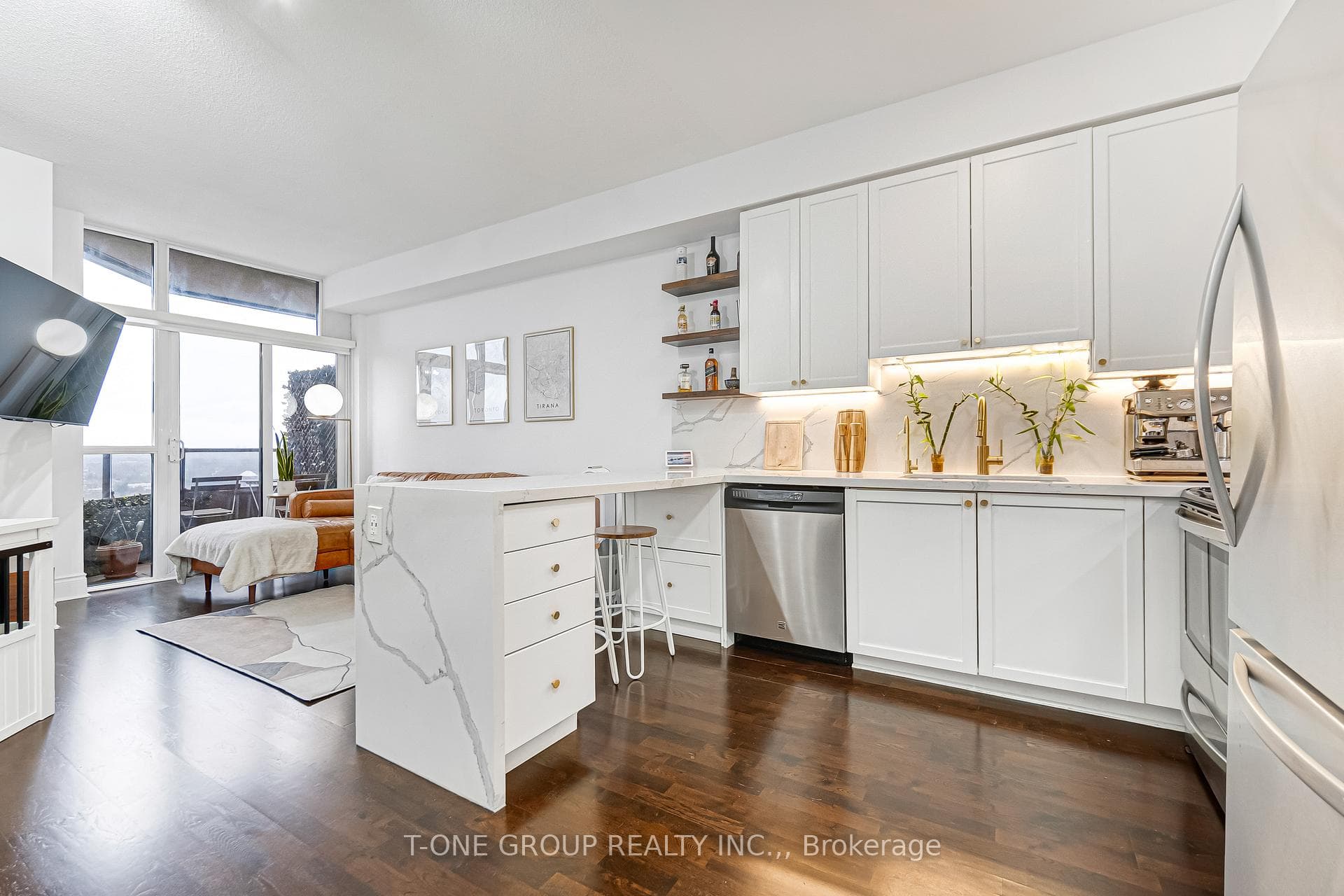 80 Harrison Garden Boulevard Unit 2828 photo 12