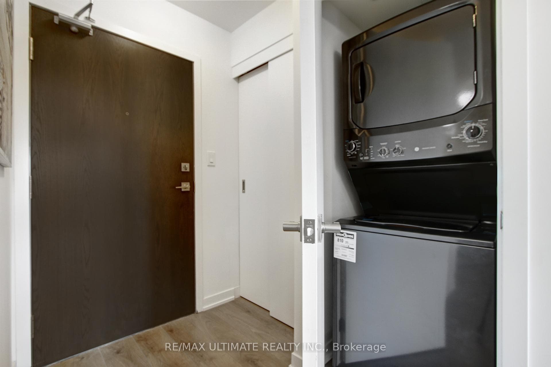 1401 O'connor Drive Unit 303 photo 16