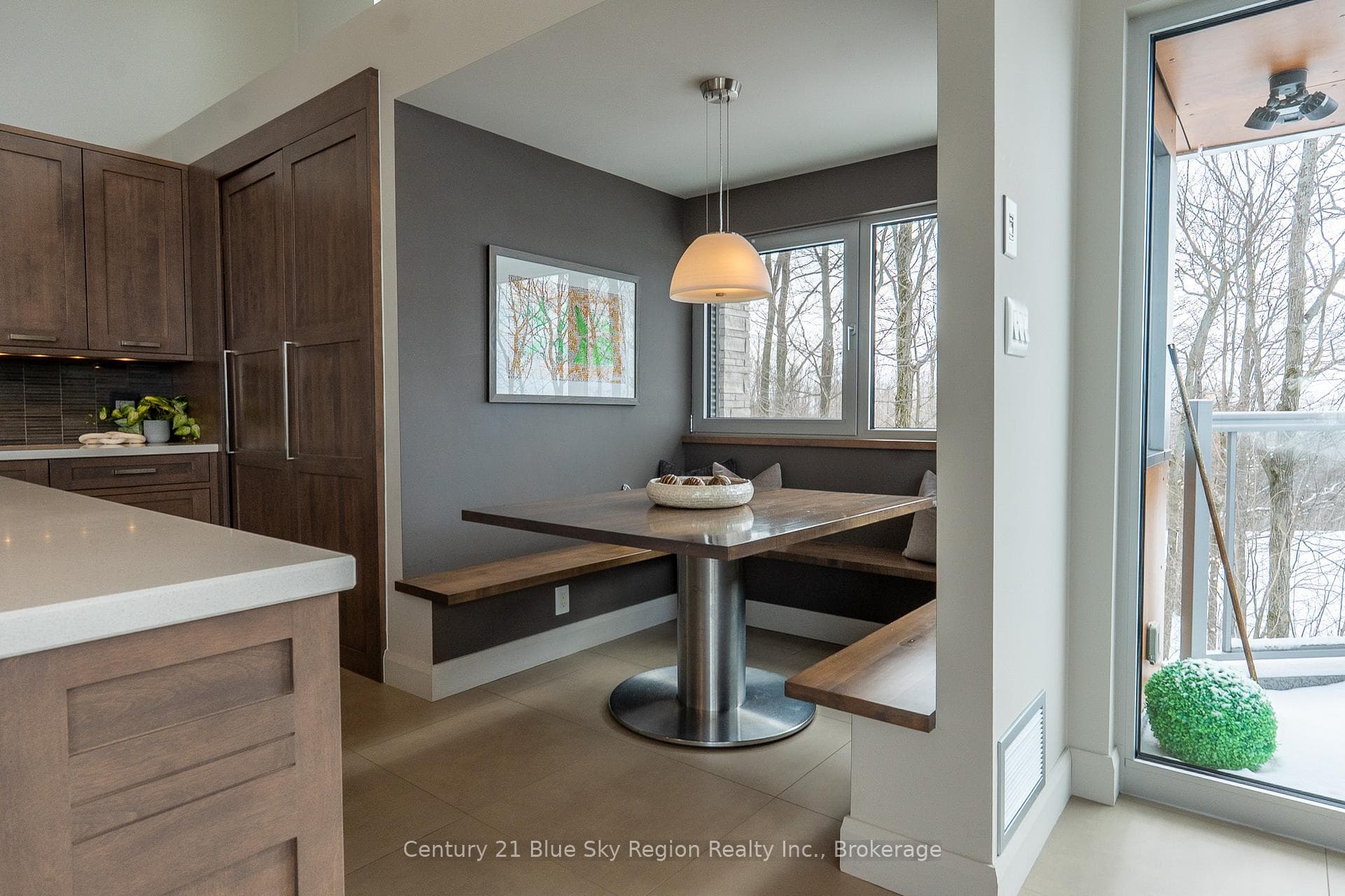 Breakfast Nook