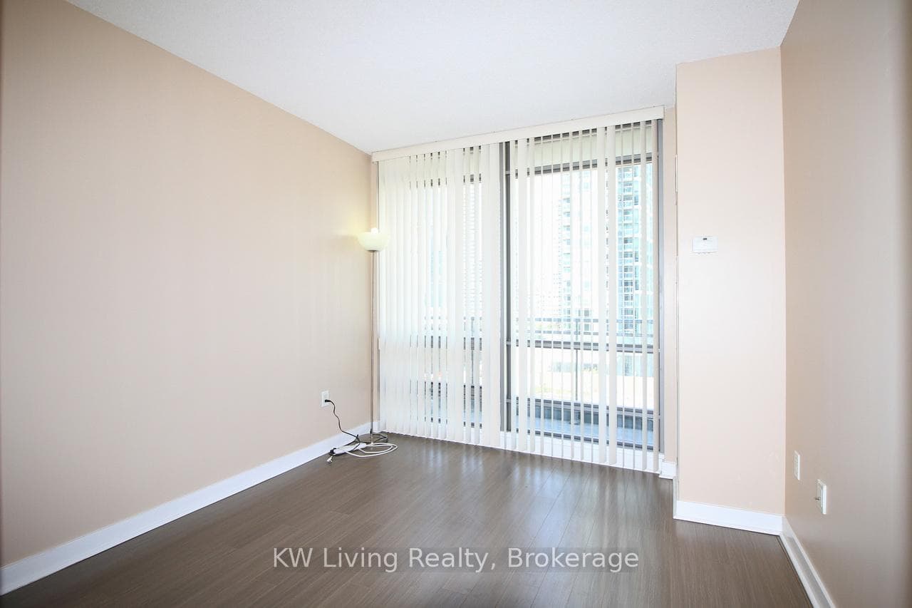 3 Navy Wharf Court Unit 707 photo 3