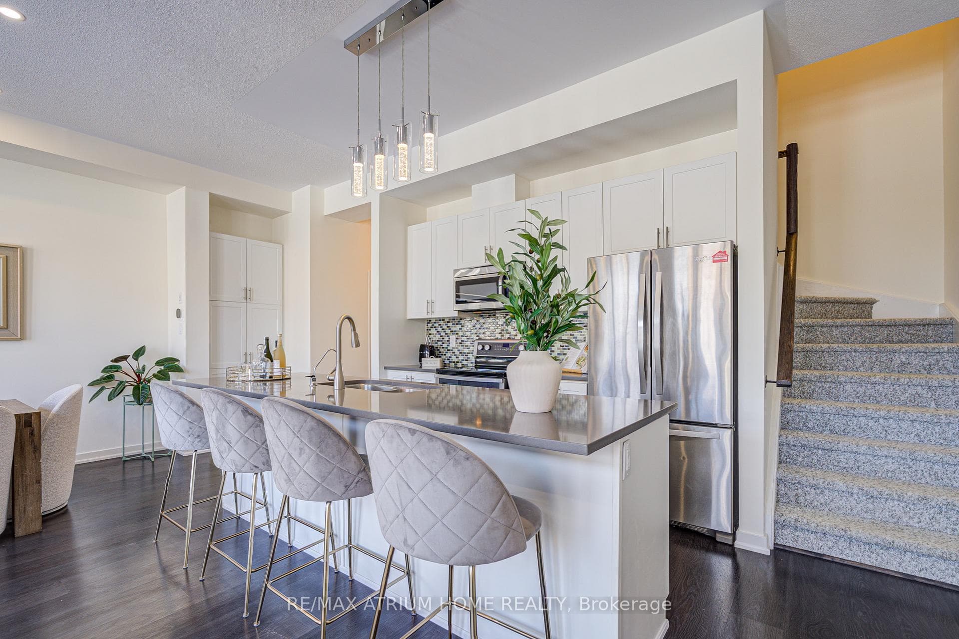 196 Glad Park Avenue photo 10
