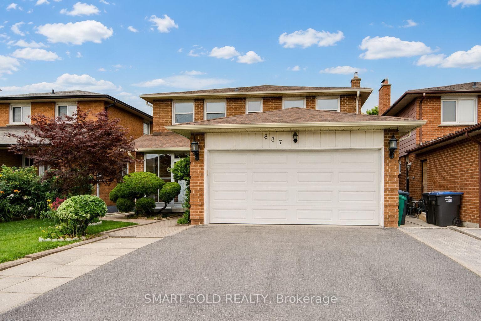 837 Queensbridge Drive photo 1